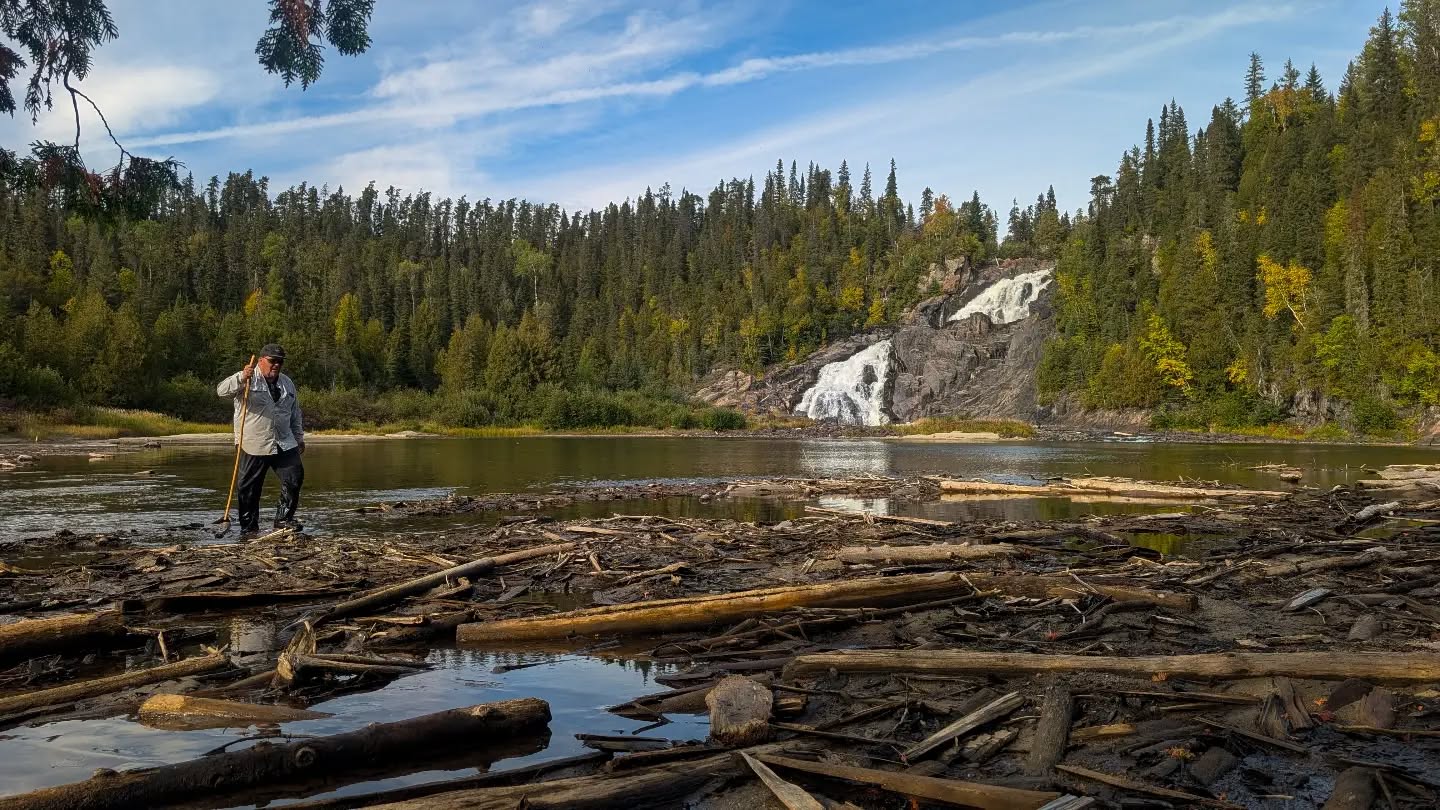 Day 4/5 Northern Town Backroad Adventure
Hornepayne - Manitouwadge + High Falls ~290km
Thanks for the great meals @risewellnesscentre & @_brewedtales . Hit them up when you are in Hornepayne. Great service.