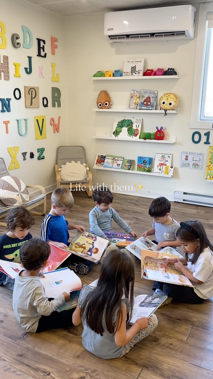 Life is sweeter with them in it ✨🍯🐝
-
La vie est plus douce avec eux ✨🍯🐝
#lifewithkids #lifewiththem #preschool