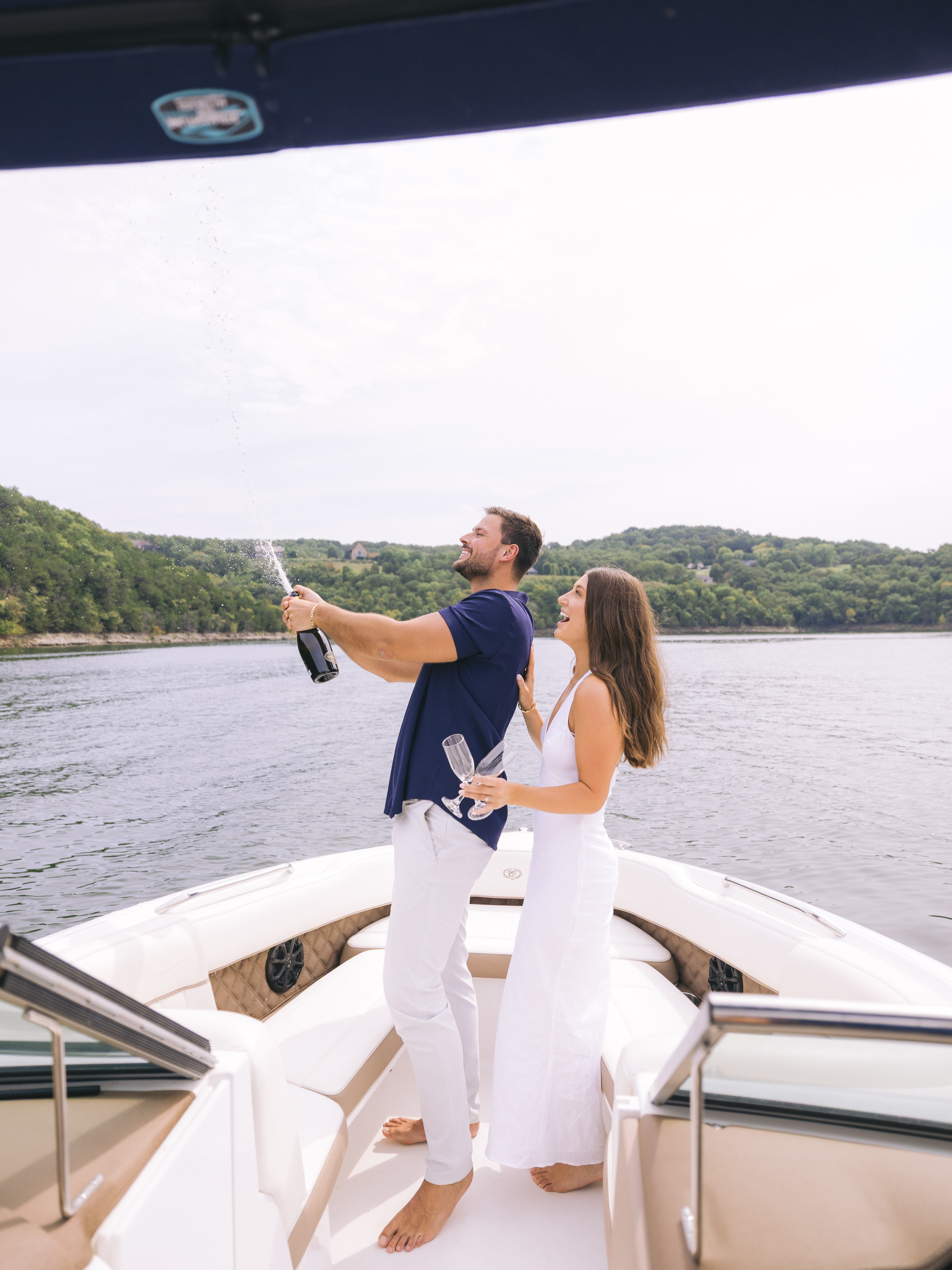 Let’s pop the bubbly! 🥂It’s finally time to CELEBRATE Jessica & Caleb!
Excited to be capturing their wedding tomorrow with sweet and talented Ellie on video!!
Ohhhh & Sabrina with Sabbie Chic Events has planned a perfect day at Integrity Hills @bigcedarlodge!
#SheriHollowayPhotography #BIgCedarPreferredVendor #BigCedarLodgeWedding #SunsetCelebrations