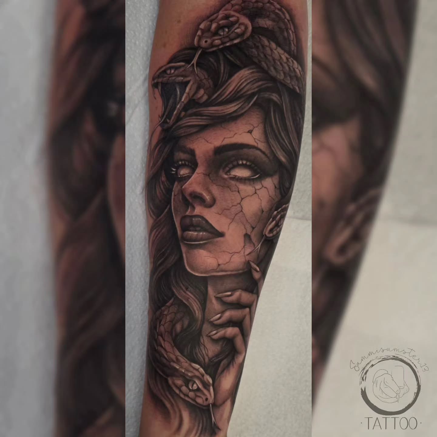 Credit to @sammisamster13
#tattoo slancastertattoo #ink #medusatattoo #armtattoo
For booking contact the artist directly 📖