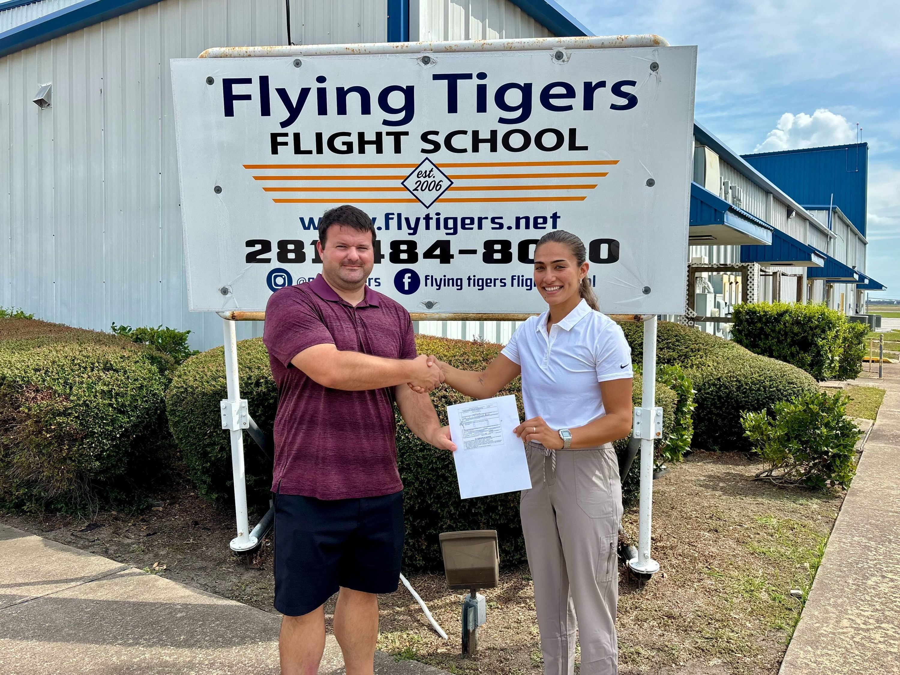 Congratulations to Alyssa, our newest Private Pilot! Hard work pays off🥳✈️