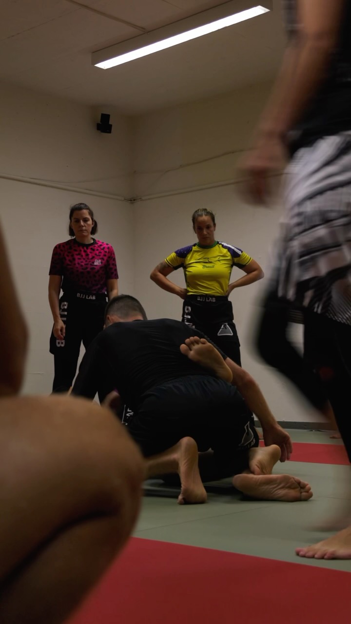 Good rolls, good people, good vibes🥋🤝
See you on the mats!
#bjj #bjjwaedenswil #waedenswil #jiujitsu #training