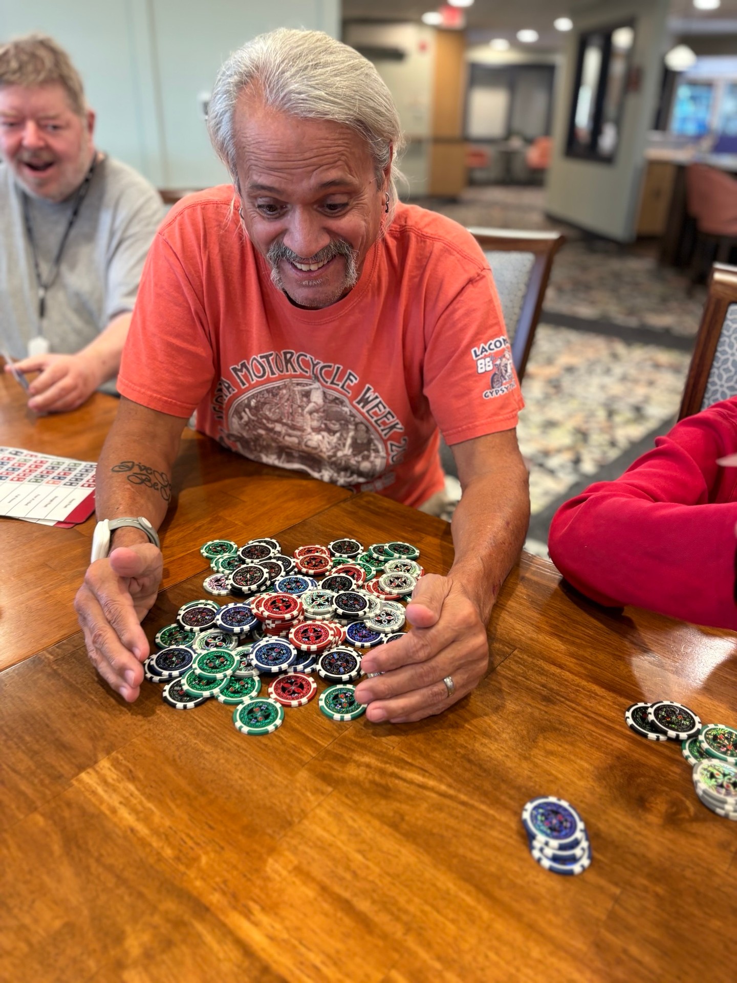 A winning hand and a sweet treat! โ ๏ธ๐จ Residents enjoyed poker with a side of Sunday sundaes.
#VergennesGrand #SeniorLiving #vergennes #LifeisGrandHere #GSLcommunities