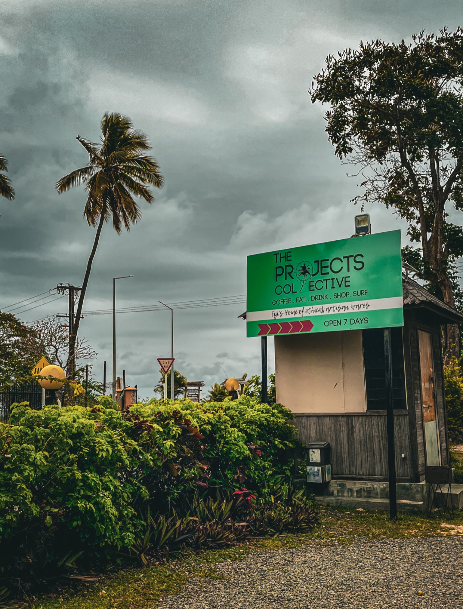 THE PROJECTS COLLECTIVE
(House of Fijian Local Brands)
We’re home to over 70 local Fijian brands — all under one roof and online! 🇫🇯✨
Shop today and support small business owners in Fiji — every purchase helps our local community grow. 💙
🛍️ Visit us in-store at Nadi (Denarau Road) and coral coast (korotogo)
🌐 Or shop online at
theprojectsfiji.com
.
.
.
#fiji #fijiislands #theprojectscollectivefiji #tourismfiji #coralcoastfiji