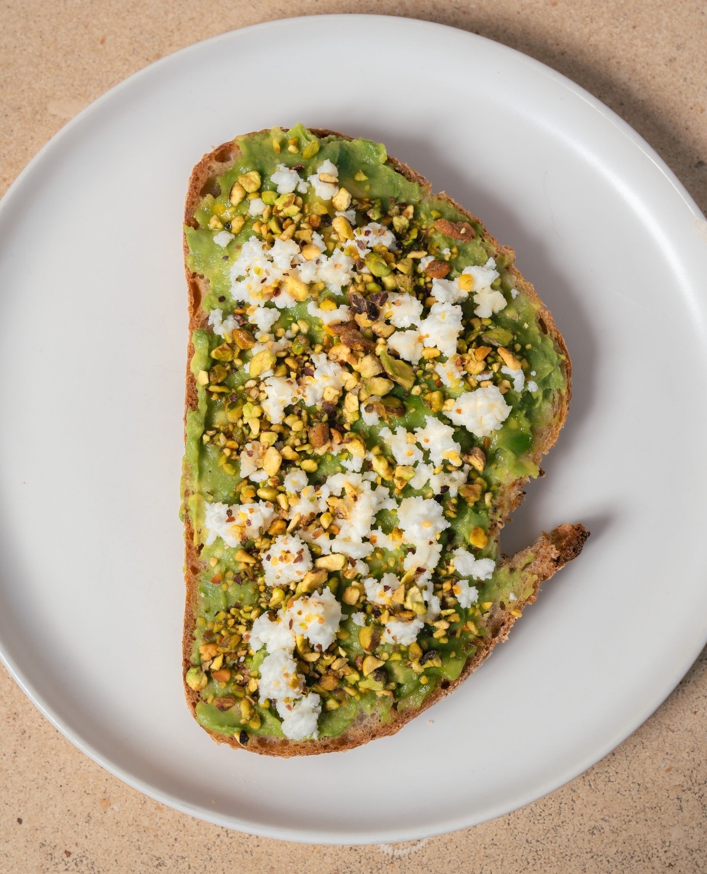 An SV Classic!
Sourdough topped with avocado, pistachios, feta and a drizzle of honey.
Add a coffee and you’ve got yourself a pretty good morning.
#SVBakery #SmallVictoryBakery #AvocadoToast