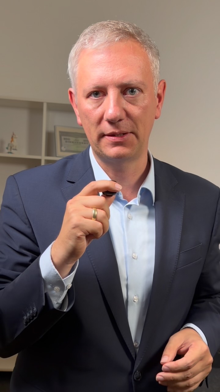 Unsere Nachrichtendienste müssen uns vor Spionage, Sabotage und Cyberangriffen schützen können. Aber je mächtiger sie werden, desto wichtiger sind klare Grenzen. Freiheit braucht Sicherheit. Sicherheit braucht Recht.