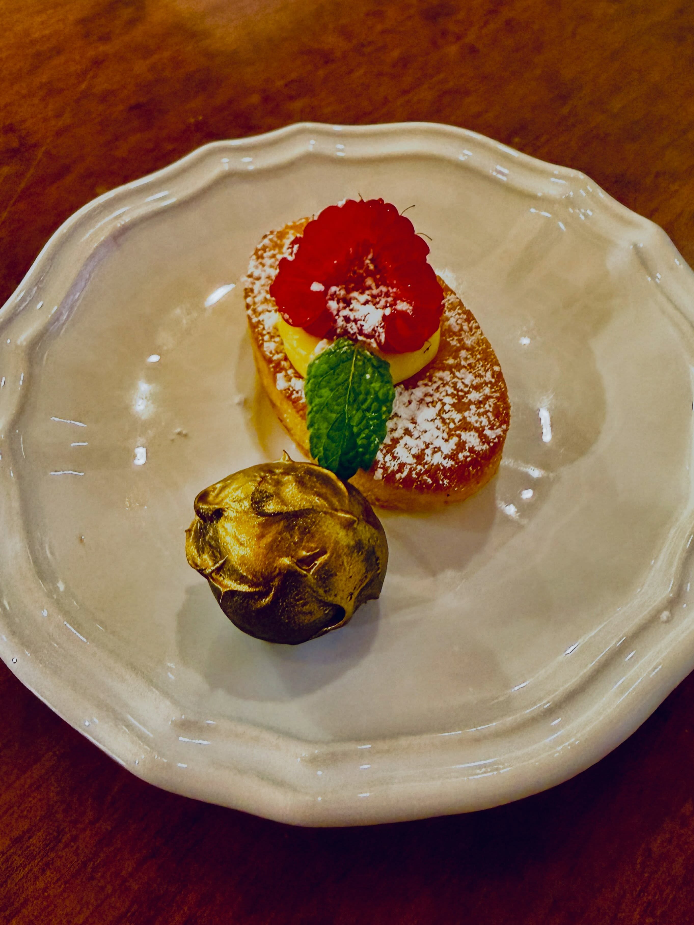 The chef’s reward after the evening service. Carina’s little pastries are—humbly put—the best in the world. An almond tartlet with vanilla and raspberry cream and a truffle of Valrhona - ganache