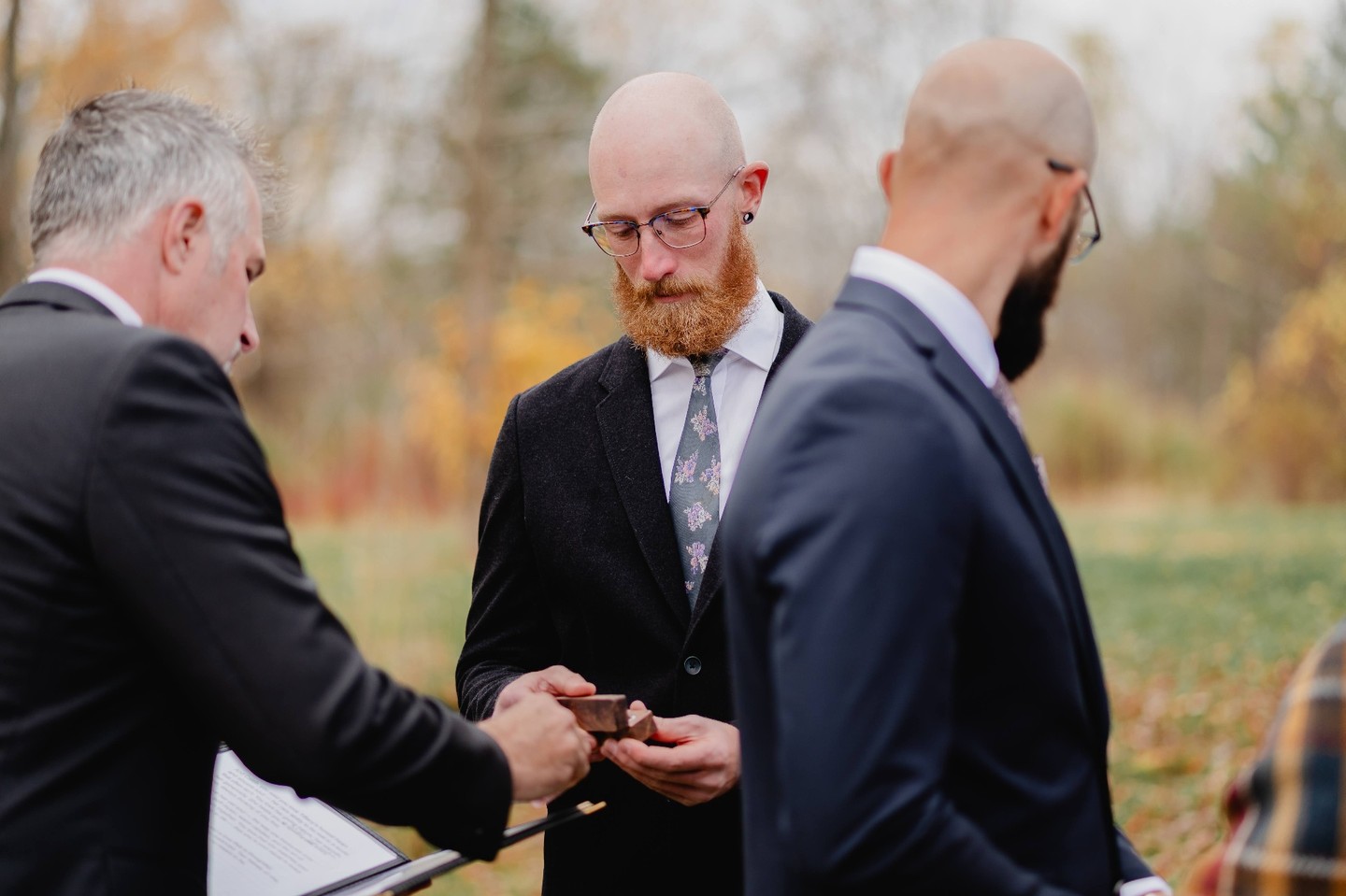 The rings are ready. The promises are waiting. 🤍
And somewhere in that quiet little moment before the next part of the ceremony, you can feel just how much love has gathered around these two people.
A beautiful autumn wedding at Potter’s Creek Conservation—natural, meaningful, and completely their own.
📸 Photos by @hollymcmurterphotographs
📍 Potter’s Creek Conservation
#PottersCreekConservation #PrinceEdwardCountyWedding #FallWeddingOntario #OntarioWeddingOfficiant #OutdoorWeddingOntario #WeddingCeremony #WeddingRings #AutumnWedding #OntarioWeddingPhotography #WeddingDayMagic #JustMarried #CraigLoganOfficiating