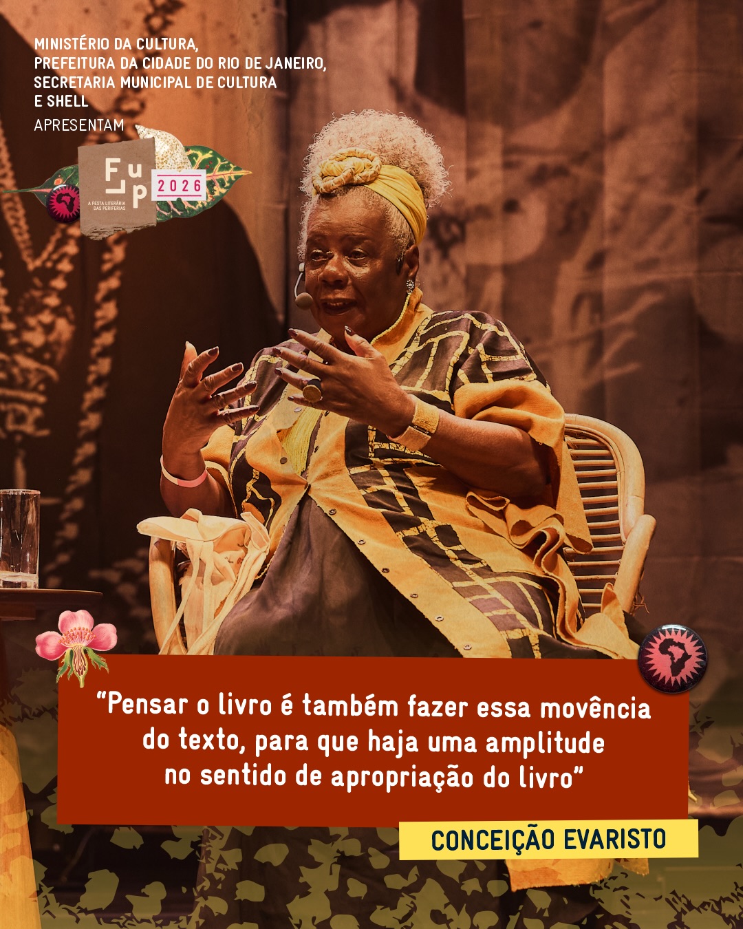 Qual a melhor citação de Conceição Evaristo na Flup? A gente responde: a próxima.
Na mesa “Nós e os livros — uma revolução silenciosa”, Evaristo falou sobre o livro não apenas como objeto, mas como direito, acesso e possibilidade de transformação:
“Pensar o livro é também fazer essa movência do texto, para que haja uma amplitude no sentido de apropriação do livro, que precisa atingir com mais veemência todas as classes, notadamente as classes populares, que ainda são privadas desse projeto.”
Afinal, não basta produzir, é preciso garantir que os livros circulem!
Literatura também é acesso à possibilidade de imaginar outros futuros.
Você pode assistir essa e as outras mesas da #Flup26 em nosso canal do Youtube.
Vem celebrar as histórias na maré da memória. 🌸
Até 27 de setembro no Teatro Carlos Gomes, Praça Tiradentes e Salão Guarani.
A 16ª FLUP é apresentada pelo Ministério da Cultura, Prefeitura da Cidade do Rio de Janeiro, Secretaria de Cultura e Shell. Tem patrocínio master da Shell por meio da Lei Federal de Incentivo à Cultura, patrocínio da Prefeitura da Cidade do Rio de Janeiro e Secretaria de Cultura, por meio da Lei Municipal de Incentivo à Cultura - Lei do ISS, e Secretaria Municipal de Educação. O apoio é da Fundação Ford, Imaginable Futures, Instituto Ibirapitanga, Hawthornden Foundation, Fundação Itaú e British Council. A parceria é da Embaixada da França. Realização: Suave, Associação Na Nave e Ministério da Cultura.
De 16 a 27 de setembro, o Rio recebe a primeira edição da Semana de Arte do Rio.
Serão 12 dias de programação, reunindo festivais, exposições, intervenções urbanas e atividades de diferentes linguagens artísticas em espaços culturais, museus, teatros, galerias e equipamentos públicos da região central.
Uma plataforma que conecta arte, cultura, cidade e economia, fortalecendo o Rio como referência na produção artística contemporânea.