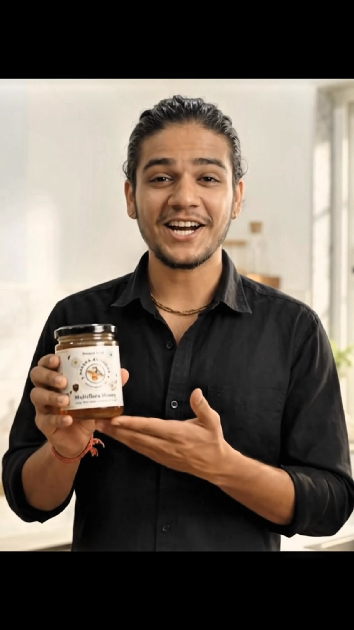 Moksha Ayurveda Honey 🍯 available in multiple flavours extracted from bees themselves from different types of flowers. don’t compromise with your health choose purity choose Moksha Ayurveda
#purehoney #mokshaayurvedahoney #healthyliving #honeybenefits