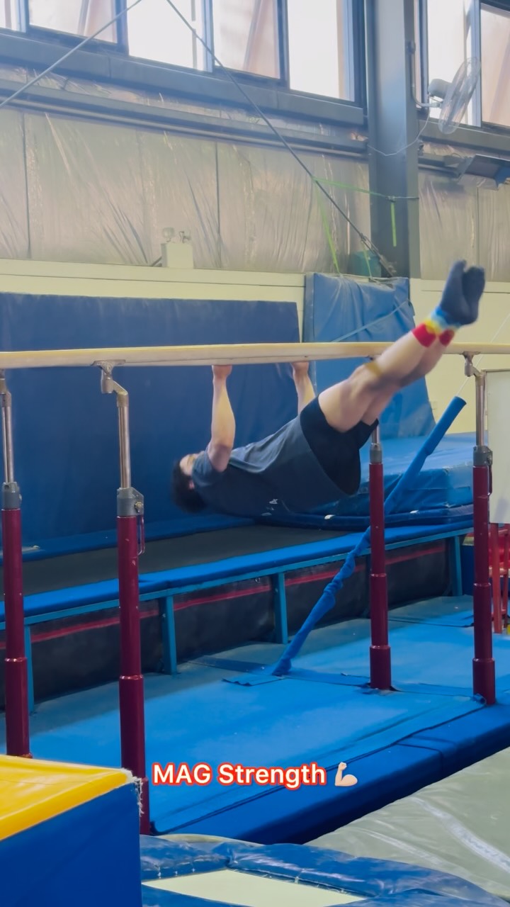πͺπ€ΈββοΈ Building strength from the ground up!
Our junior and senior MAG athletes have been putting in the work with strength exercises designed to support their gymnastics skills, control and overall performance.
From our developing gymnasts through to our senior athletes, building a strong foundation is an important part of training β and thereβs always room to get stronger! πͺ
Great work, MAG team! π
#WVGC #MAG #MensGymnastics #GymnasticsTraining #StrengthTraining StrongGymnasts TeamWVGC
