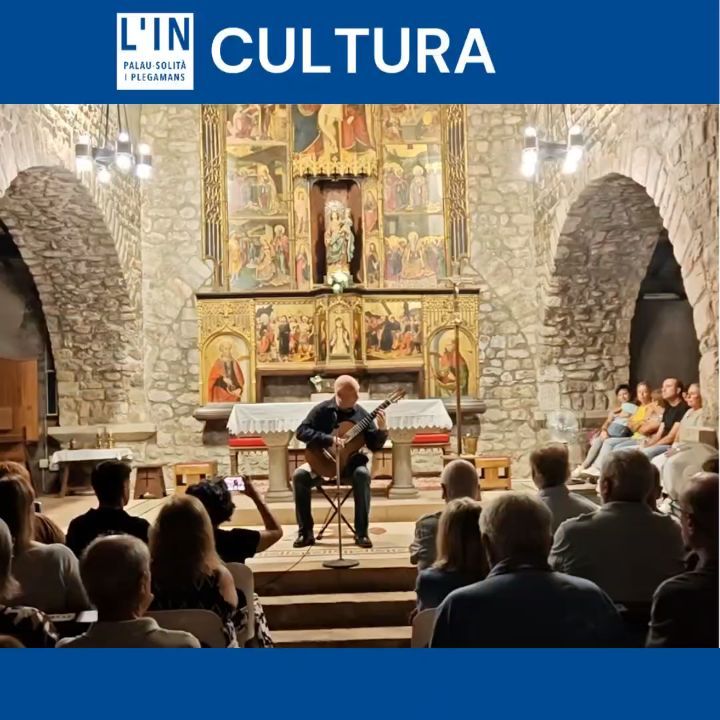 CONCERT. Segona entrega de la 52a edició de les Nits Musicals de Santa Maria de Palau-solità. Avui l'església s'ha tornat a omplir amb una proposta molt diferent de la de la setmana passada. El virtuosisme íntim del guitarrista suec Nicklas Lundberg ha contrastat amb la exuberant interpretació que va oferir l'Stentor Quintet fa set dies. Lundberg ha interpretat peces de Martí Cristià, Mompou, Schubert i Bach, i ha tancat amb peces de folklore popular suec i català. Segona nit de pleno del cicle qe organitza Amics de la Música Clàssica de PsiP, i que es tancarà diumenge 4 amb els acordions de l'Orquestra de Sabadell.
@amicsmusicapsp #Psip #Palausolitaiplegamans