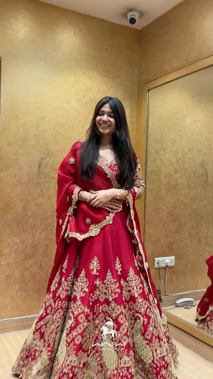 TRIAL DAY. The moment it starts feeling real. 🤍
Before the wedding day, before the final fittings, before she walks down the aisle — there’s this one unforgettable moment.
The lehenga is on.
The details are being perfected.
And for the first time, she sees her bridal self come alive.
A little glimpse into a WNW bride’s trial day. ✨
#WNW #WNWBrides #BridalTrial #TrialDay #BridalFitting BridalLehenga IndianBride BridalCouture LuxuryBridalWear WeddingLehenga BrideToBe IndianWedding