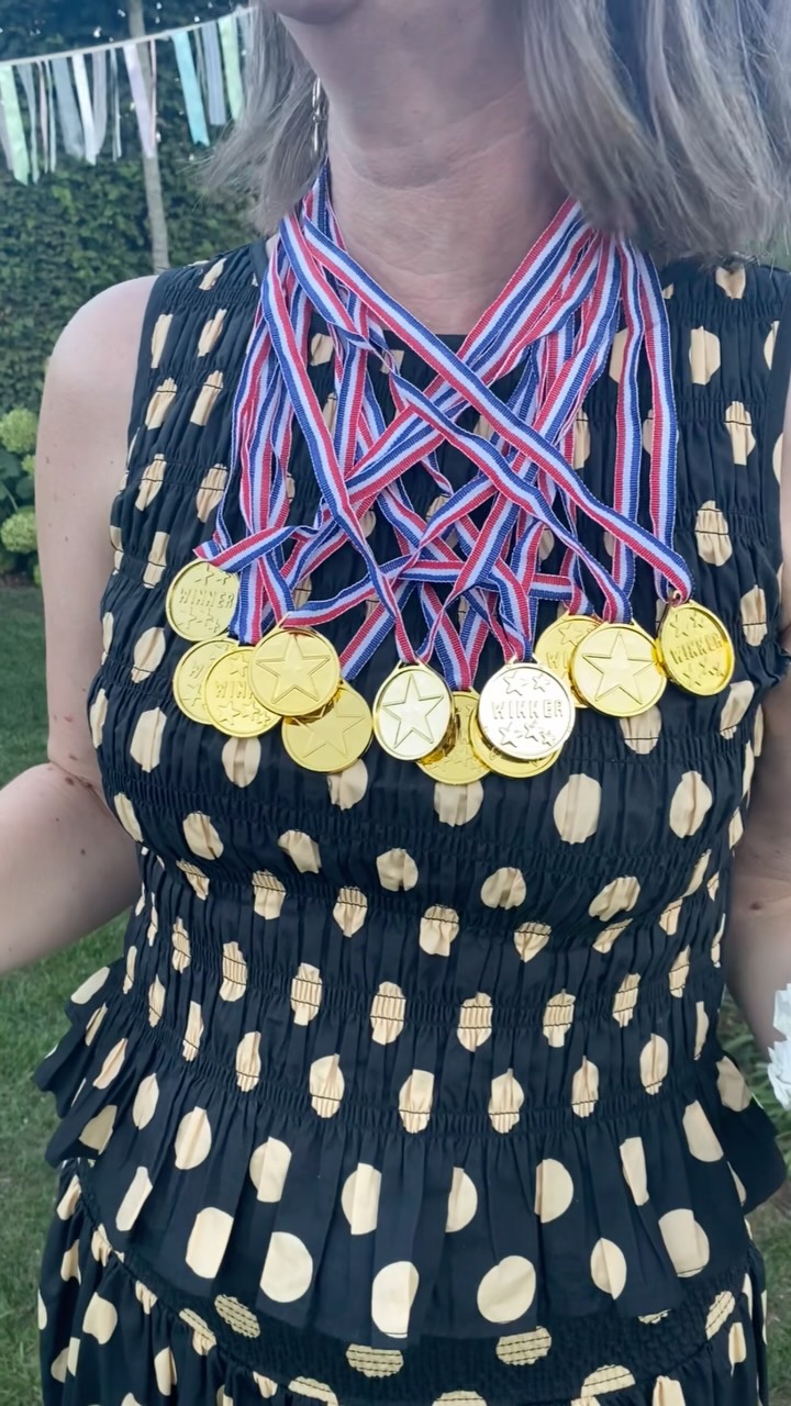 POV- you invited the competitive family member to your wedding
#competitive #winnerwinnerchickendinner #family #creatingmemoriestogether❤️ #trending