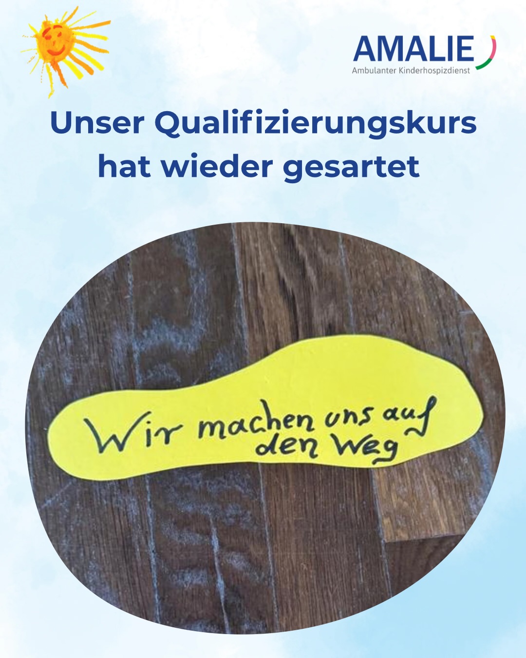 Neue Wege beginnen mit Menschen, die bereit sind, Zeit zu schenken. 💚
Am Wochenende startete unser Qualifizierungsseminar für 16
zukünftige Ehrenamtliche.
In den kommenden Monaten erwartet die Teilnehmenden eine intensive Vorbereitung nach dem Celler Modell. Bis April stehen sechs Seminarwochenenden sowie 40 Stunden Praktikum auf dem Programm. So werden die angehenden Ehrenamtlichen Schritt für Schritt auf ihre verantwortungsvolle Aufgabe in der Begleitung von Familien vorbereitet.
Wir sagen schon heute: Danke für euren Einsatz, eure Offenheit und die Bereitschaft, Familien in herausfordernden Lebenssituationen zur Seite zu stehen.
Wir freuen uns auf die gemeinsame Zeit, viele wertvolle Begegnungen und den weiteren Weg bis zum Abschluss im April und danach.
#Ehrenamt #CellerModell #ambulantekinderhospizarbeit #ehrenamtmitsinn