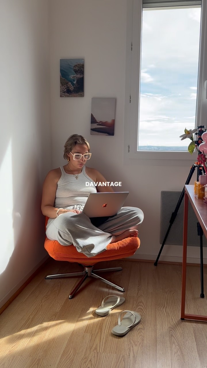 La cancoillotte à 16h la base 😂
E-book « comment faire de la photographie ton métier »disponible sur mon site internet en bio !
#photographelyon #photographeparis #photographemode #photographemodelyon #photographemodeparis
