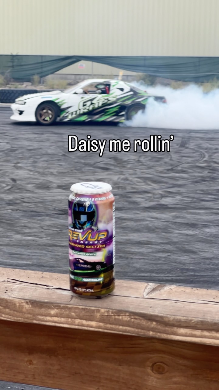 Knock Knock ✊✊
Who’s there? Emmitt, ID
@sharkfestidaho
@motorplex_at_the_mill
@ladysharks2025
@sharkfestcarshow
@three_sixty_wraps