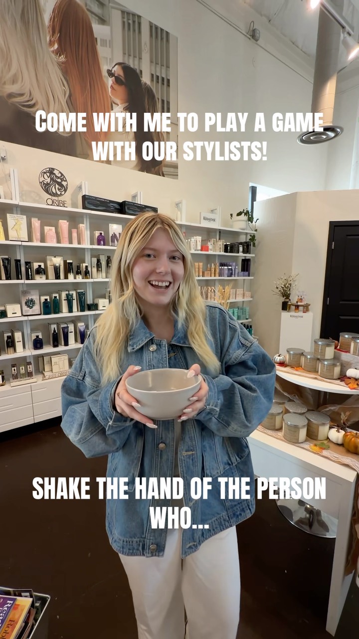Shake hands with someone… salon edition🤝
#renosalon