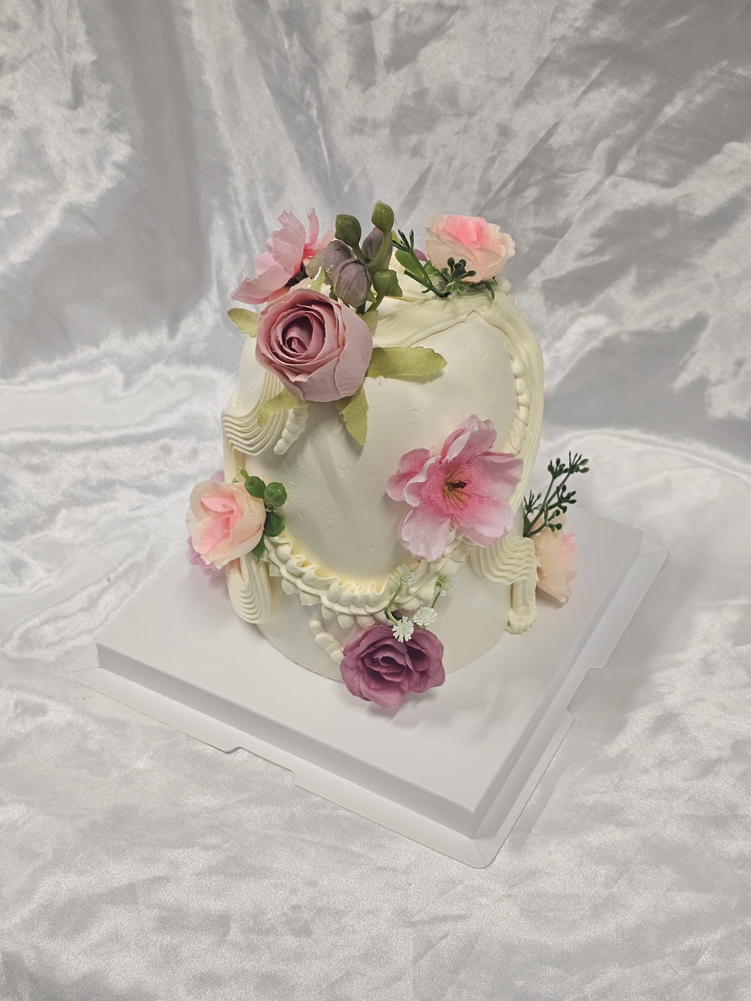 Floral
Fantasy
Unlocked ๐
#floralcake #domecake #melbournecakes #fyp #miilkcakestudio