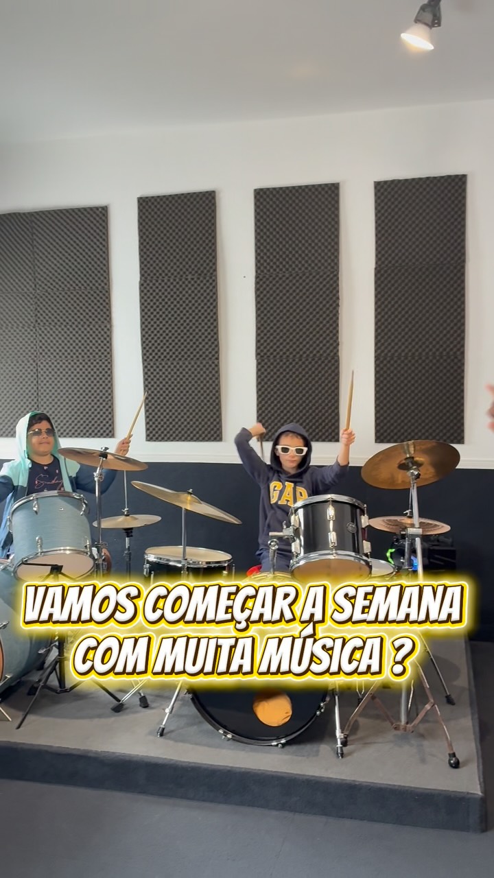 Começar a semana com música fica muito mais divertido! 🎶
Na Bravo, tem espaço para aprender, experimentar e fazer música em qualquer idade. Qual instrumento você gostaria de tocar?
Agende uma aula experimental e venha conhecer a Bravo!
📲 (14) 99196-6975
#BravoAcademiaDeMusica #MusicaParaTodasAsIdades #Bauru