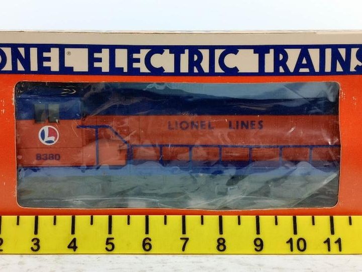 Bid Now on the Web or App. Lots Begin Closing Today, Wednesday September 30th at 5pm EST. Mixed Trains and More! #cabinfeverauctions Auction Co. #AY002122