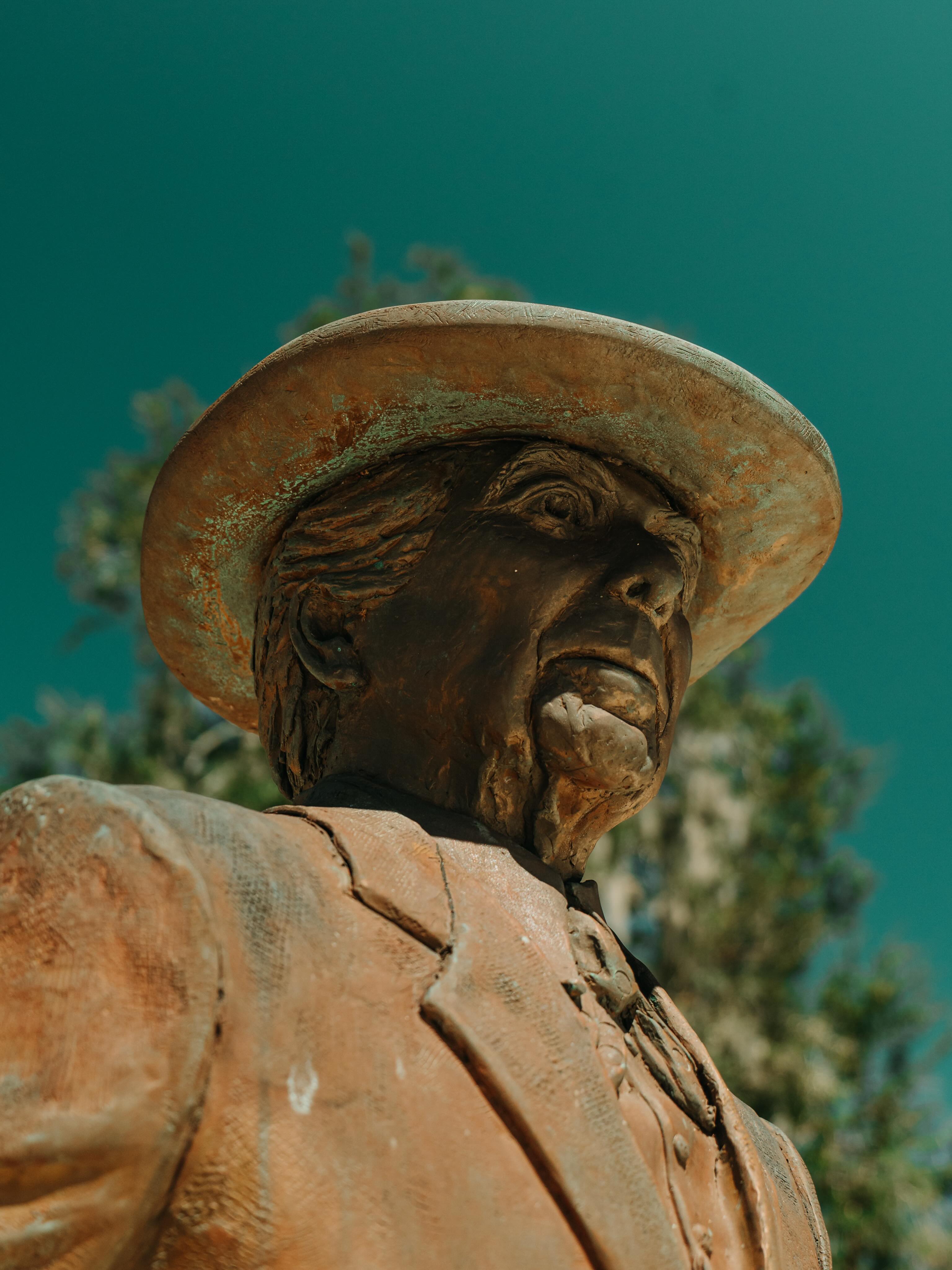 Got to hang out with my buddy Frank today.
#franklloydwright #lakeland #floridasoutherncollege #architecture #photography
