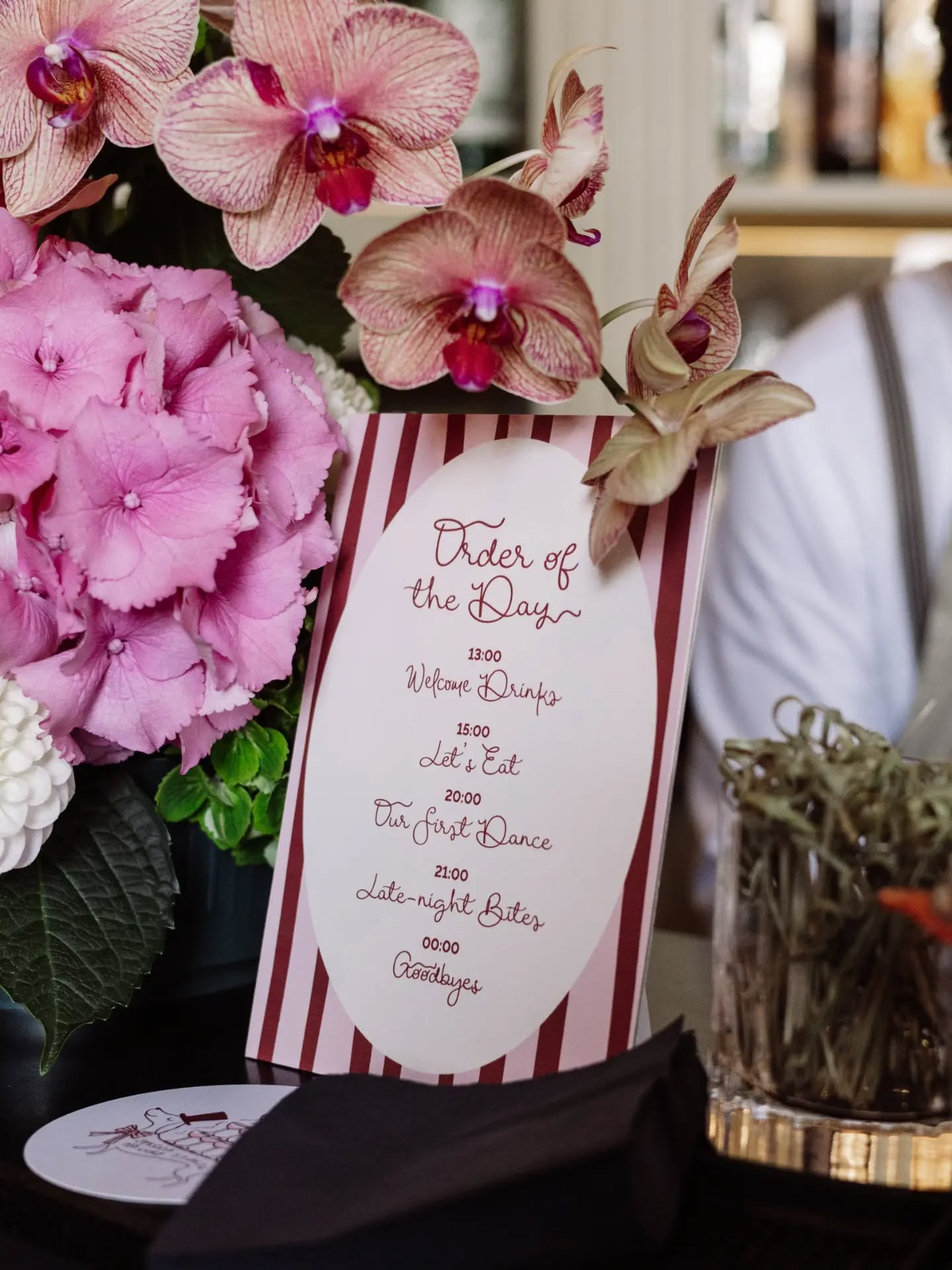 JESS + LUKE
So many thoughtful, playful + chic details in every corner. I’m obsessed!
Not every wedding calls for huge signage. Sometimes a few carefully considered pieces of stationery are all it takes to make an impact.
Thank you for being such a dream to work with J+L.
Photo: @meghantaylor_photography
@raftersflowers
@mapleandrae
@guesthousehotels
@halfpennylondon
@thebeautybom
@alicehare_hairdressing