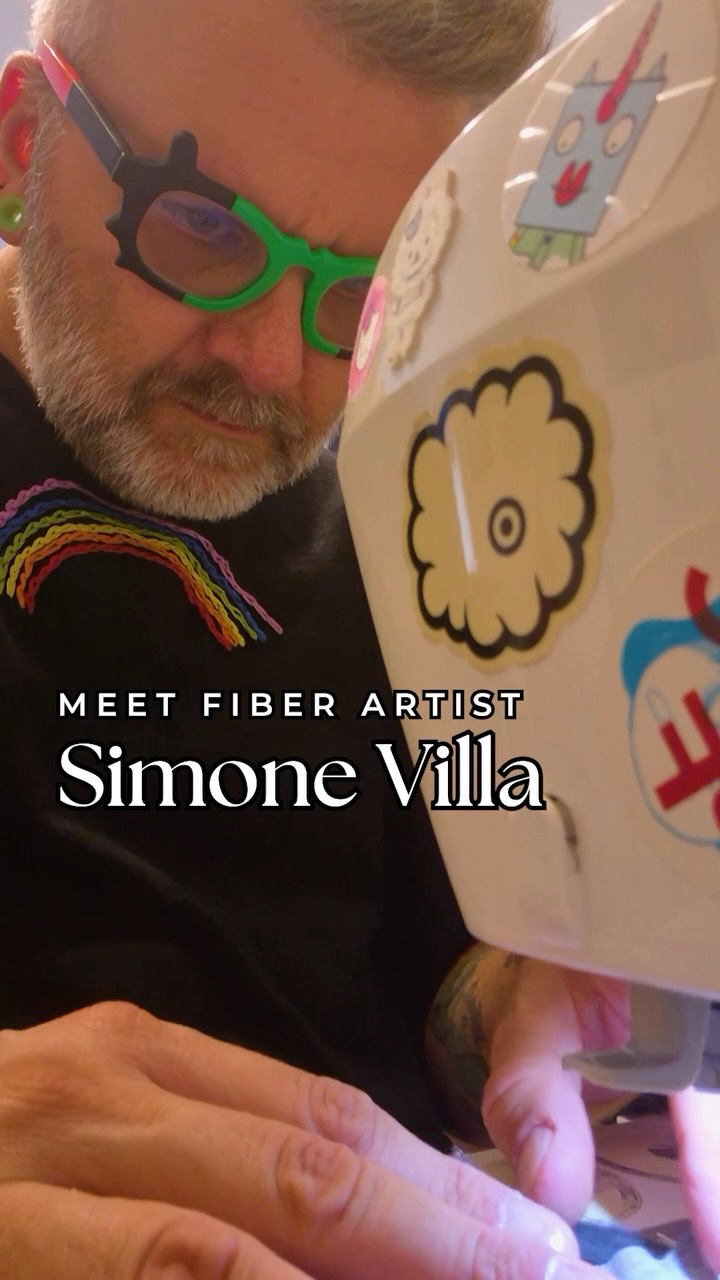 Textile artist, maker, teacher and curious explorer of threads, stories and places.
I’m working on the Italy Knitting Experience to share more than techniques: it is a journey through landscapes, traditions, craftsmanship, local yarns and the people who keep these skills alive.
As your guide, I don’t simply teach knitting or embroidery. I accompany you in discovering a different way of travelling: slower, creative and deeply connected to Italian culture.
From historic cities to small workshops, from sheep farms to artisan studios, every experience becomes a thread that connects people, memories and creativity.
I’m Simone, and I can’t wait to knit this journey together with you. 🧶🇮🇹
#FiberArts
#Knitting
#KnittingTours
#KnittingTravel
#KnittersofInstagram