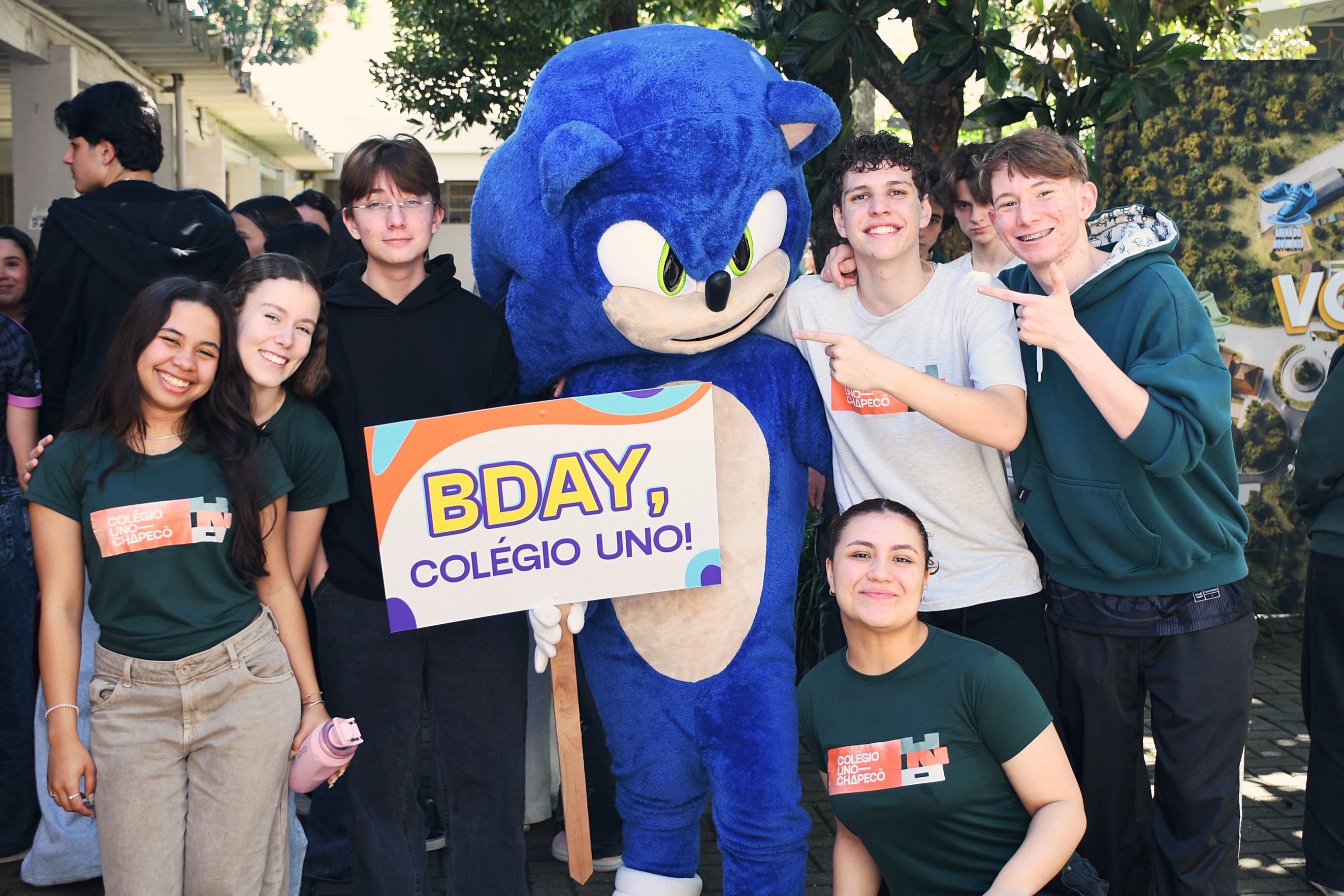 6 anos de história, encontros e muitos momentos para celebrar! 🧡
Confira alguns registros do aniversário do Colégio Uno e reviva um pouco do que tornou esse dia tão especial.
Seguimos construindo essa história juntos, conectando educação, conhecimento e novas possibilidades.