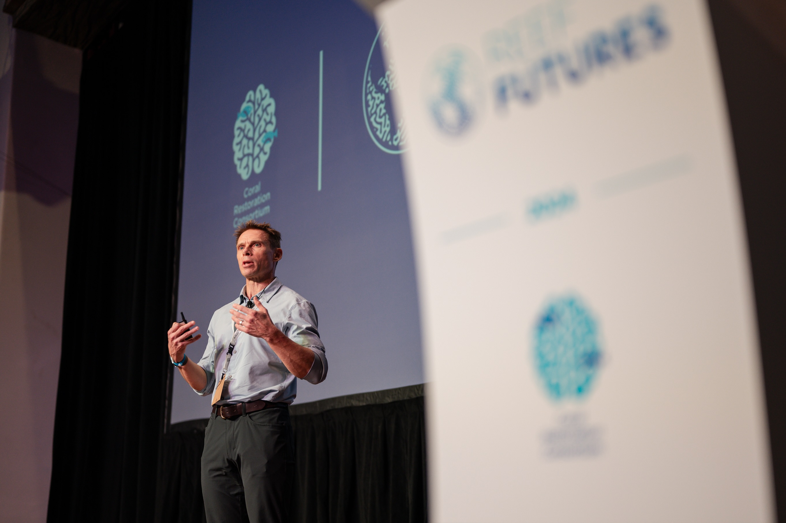 Important deadline!
THIS THURSDAY, October 1st General Registration for Reef Futures will end.
If you are hoping to come to Reef Futures 2026 (which you definitely should!), make sure to register before then!
We are also excited to announce that the Reef Futures Program at a Glance has been released and the full Concurrent Session Program is now live on our website!
Head to www.reeffutures.com/program today to see what the week has in store and get excited for an amazing week of connection!!