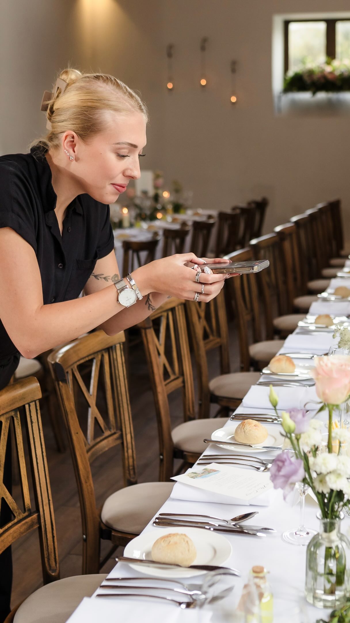 When your wedding co-ordinator cares about the details like it’s her own day ✨
We mic’d up Kara to see everything she got up to before the ceremony at Abigail & Chloe’s wedding!
At Dodmoor, we are there for you every step of the way 🤍
#dodmoorhouse #dayi̇nmylife #barnweddings #voiceover