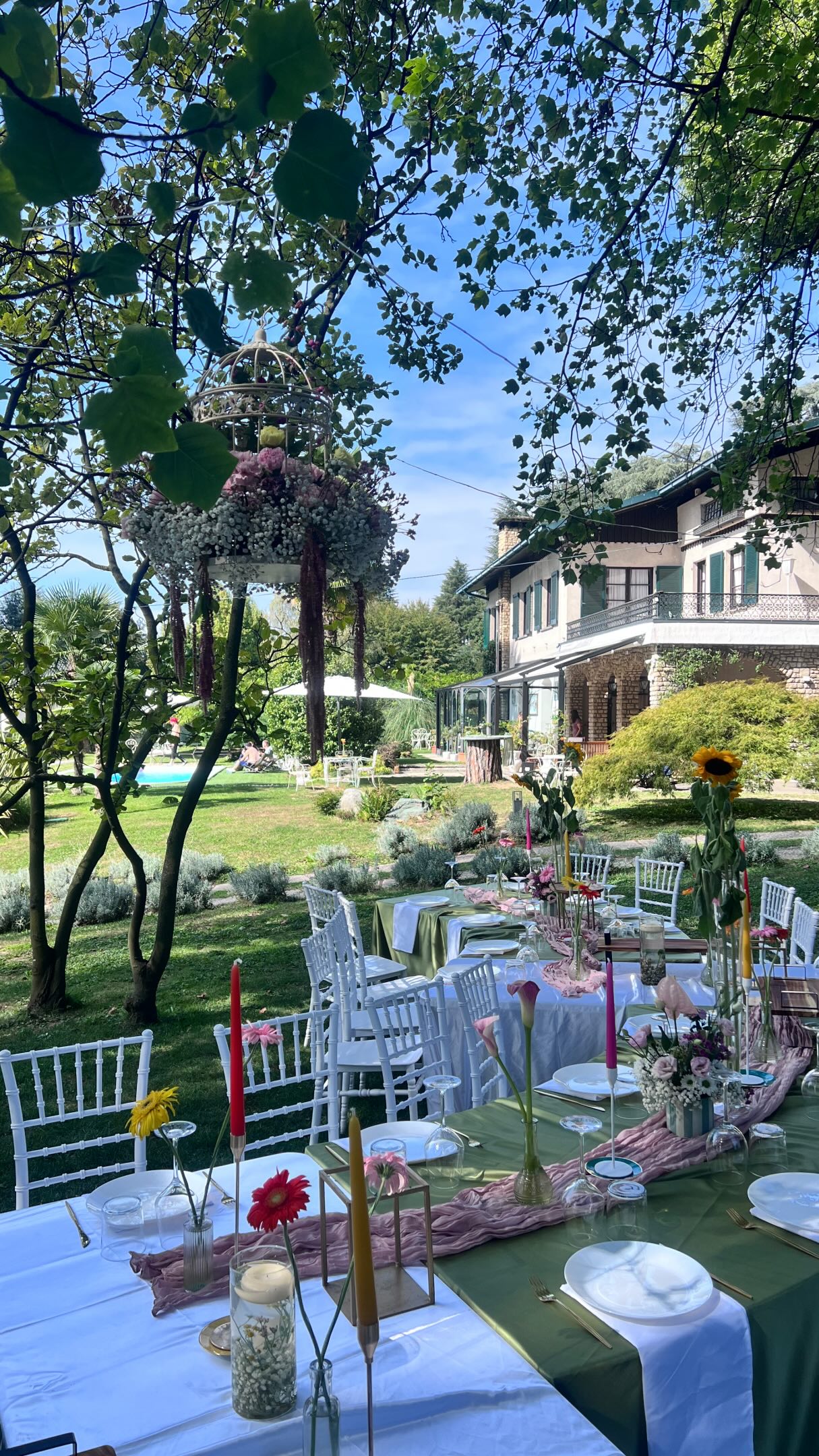 Some evenings are meant to be remembered.
A table in the garden.
Flowers, candlelight, music.
The people you love.
Welcome to Villa Sofia, near Lake Como, Italy — a private Italian family home surrounded by nature, created for intimate weddings and unforgettable celebrations.
Here, every experience is designed around you: from the atmosphere and floral design to the table, food, music and all those little details that make a celebration truly yours.
Come to Italy.
Gather the people you love.
And make it a memory.
Your people.
Your moment.
Your Italian story.
Your Villa Sofia.
Private celebrations • Destination weddings • Italian experiences
Near Lake Como, Italy
For weddings and private events, contact us by DM.
#destinationwedding #lakecomoweddingvenues #DestinationWeddingItaly #ItalianWedding #weddinginitaly