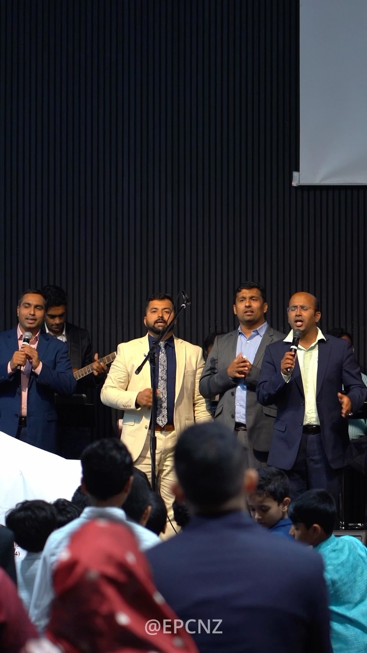 🎶Neelakashavum Kadannu Njan🎶
#epcnz #Auckland #pentecostalchurch #jesuschrist
Beyond the blue skies, my heart finds it's true home 🕊️