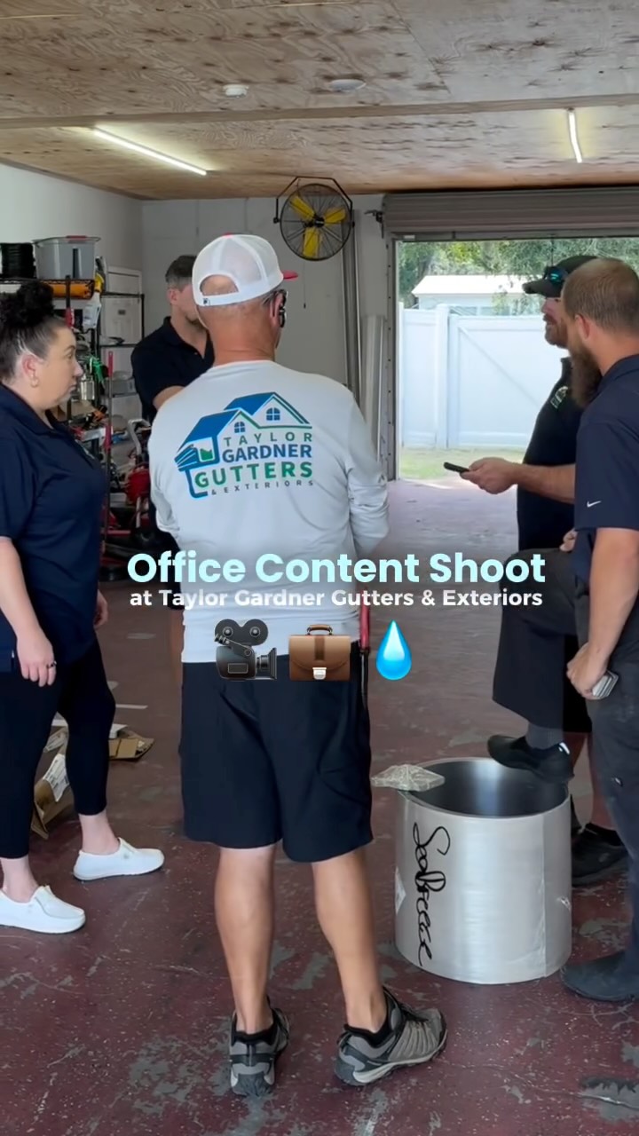 Today, we’re at the office. Tomorrow, we’re at a job site 🎥
Our retainer clients get flexible, content, sessions, tailored to their business and industry because things change week to week, and their content should be able to change with them.
We don’t believe in putting unnecessary limitations on creativity so we go where the story is!
It’s always a great content day with the TGG team! 🩵