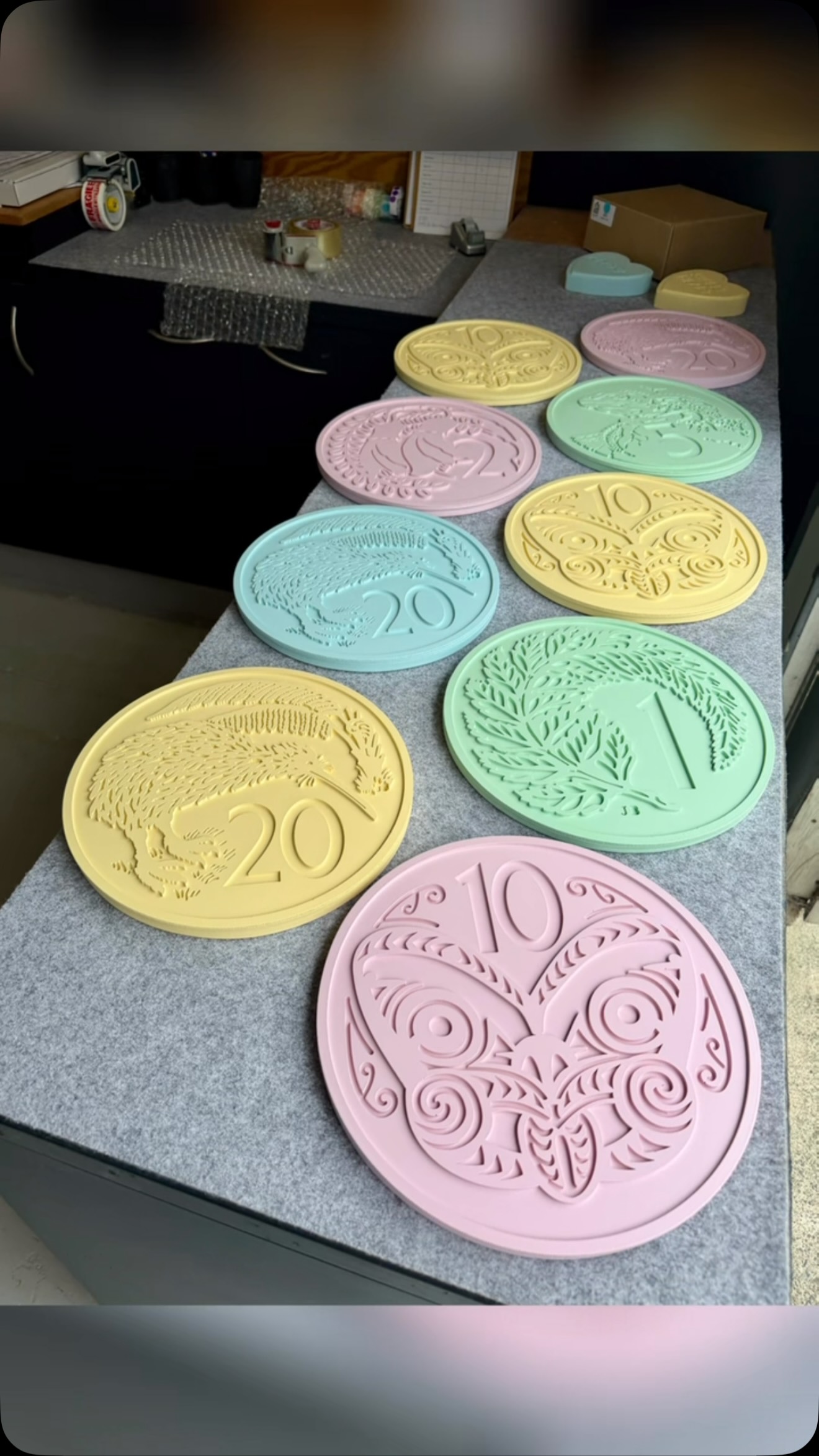 ✨TOP SELLER ✨ This week our very popular Candy Coins were the favourite 🥰 The perfect art for that ‘sweet tooth’ of the family. #giant #candy #art #wallart #onelanebridge