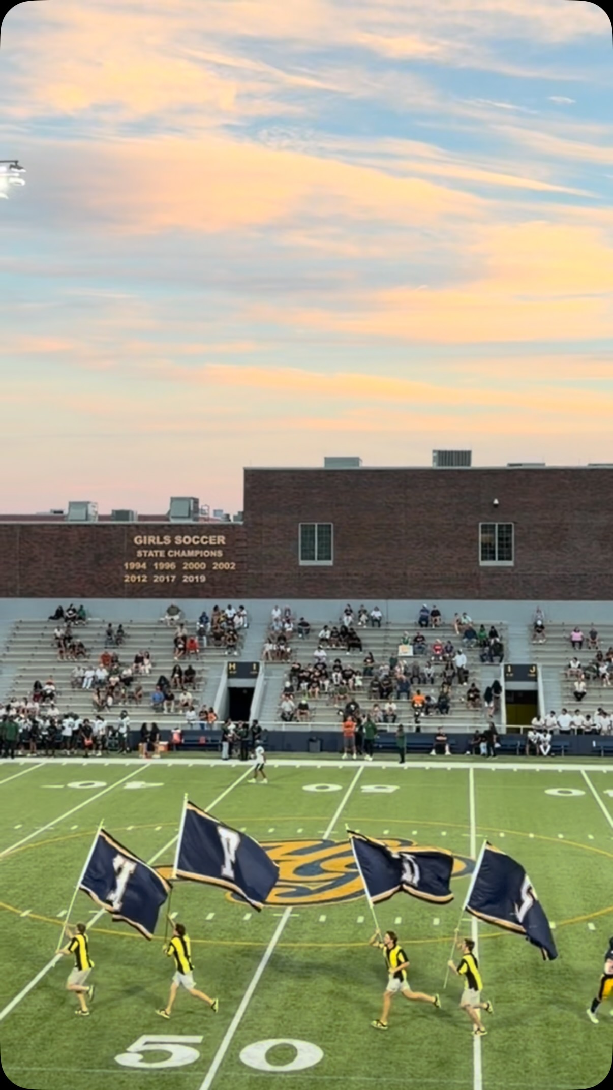 Last Friday was one for the books! ๐๐ Homecoming, Belle for a Day, Friday Night Lights, and a Scots WIN made for the perfect night! ๐๐โจ๐คฉ Go SCOTS!!