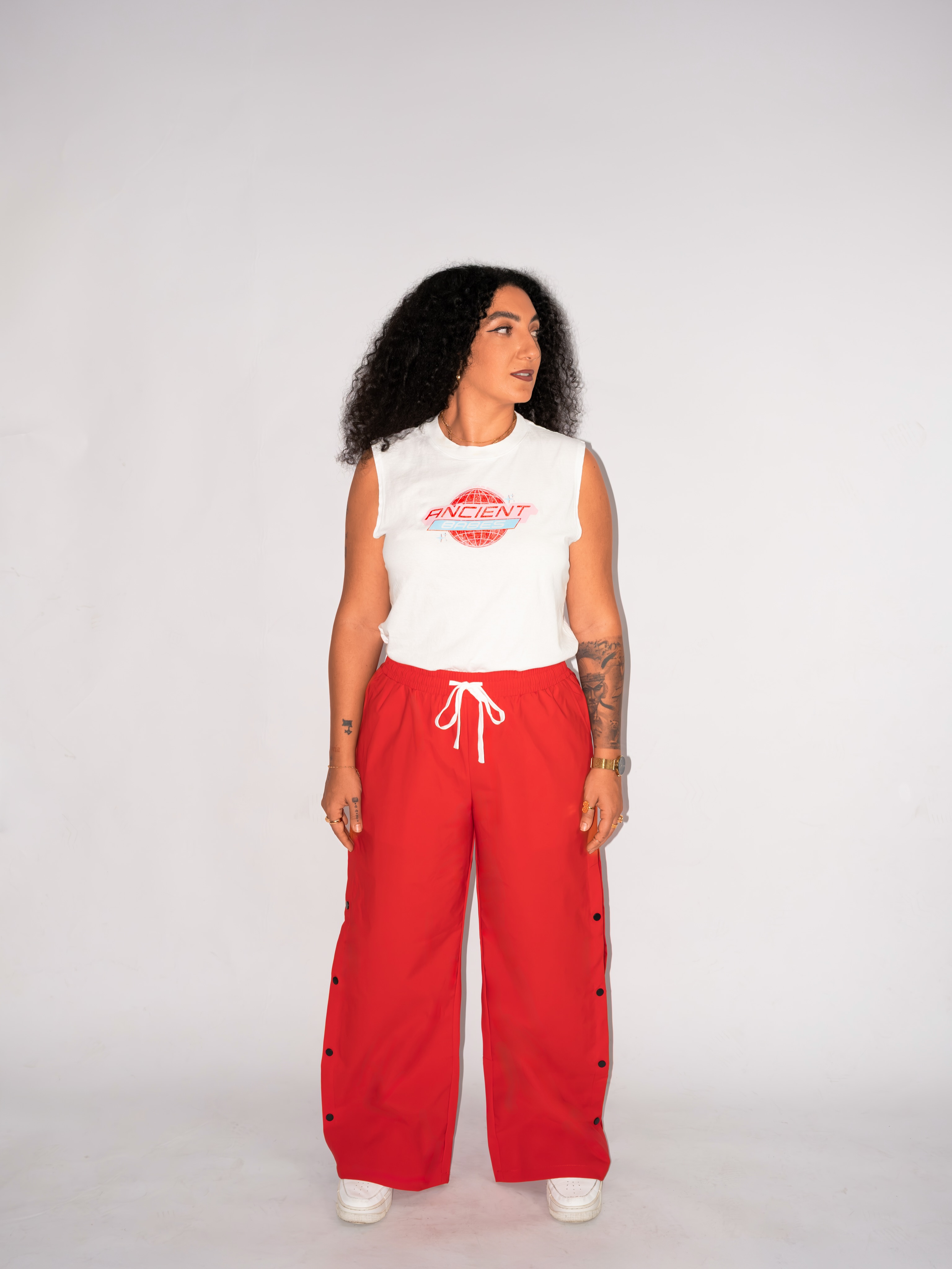 OLDER THAN YOUR BORDERS. ANCIENT BABES. MUSCLE TANK AVAILABLE ONLINE ❤️🔥.
🖕🏽YOUR FAKE BORDERS.
WELCOME TO MESOPOTAMIA.
📸 @chrisyousif ✊🏽