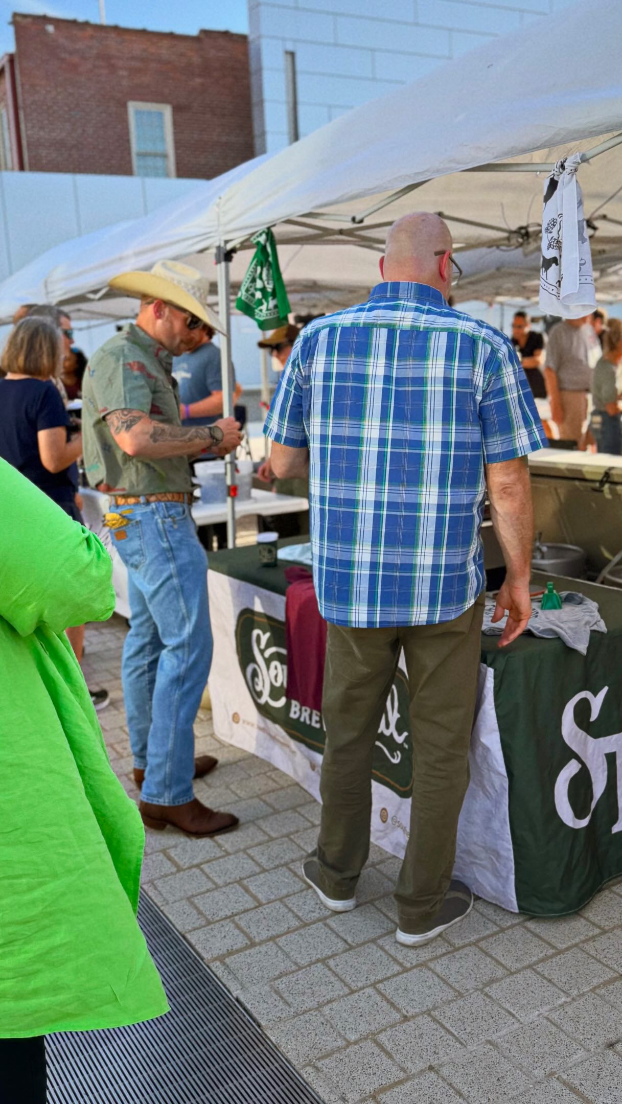 Southern Tail Brewing is on tour! 🍻🚐
’Tis the *beer festival* season! We’ve been having a blast meeting you all on our festival tour, and there’s still plenty to look forward to in October. Come see us at one of our next stops, say hey, and grab a pour of your favorite Southern Tail beer! 🍻
📅 10/2/2026: XYZ Oktoberfest
📅 10/3/2026: River City Marina Oktoberfest
📅 10/3/2026: Texarkana Oktoberfest
📅 10/4/2026: Falltoberfest
📅 10/10/2026: Little Rocktoberfest
📅 10/17/2026: Rogers Oktoberfest
We’ll see you out there! 🍻🚐
#SouthernTailBrewing #ArkansasBeer #BeerFestival #ArkansasCraftBeer #BeerFestivalSeason