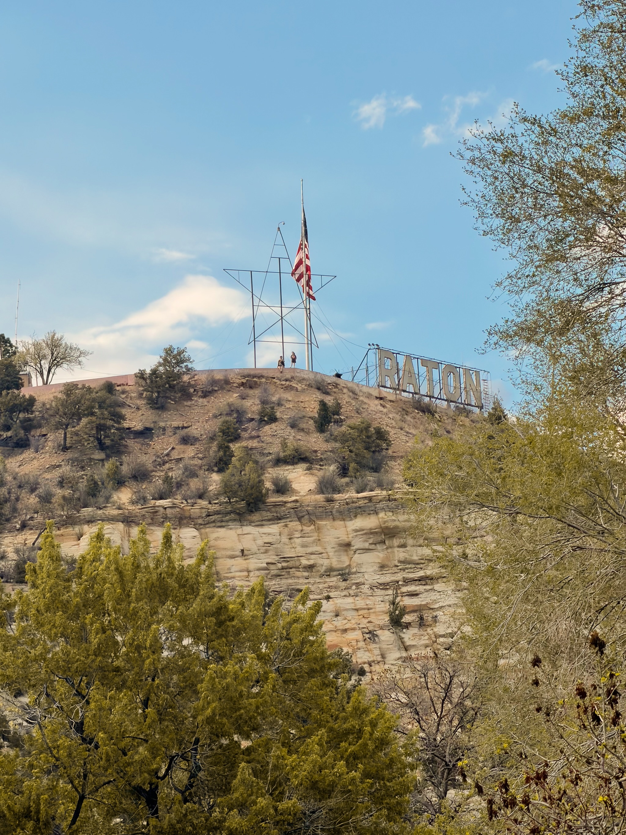 ‼️Announcement‼️
The first official Wild Divide monthly newsletter is going out October 1st! 🍂Each month, we’ll be sharing upcoming events, things to do around Colfax County, seasonal recommendations, and local highlights.
Want to be on the list? Send us a DM with your email or comment below and we’ll reach out! See you in your inbox October 1st. 📩
#TheWildDivide #ColfaxCounty #VisitColfaxCounty #NewMexico #NewMexicoTrue