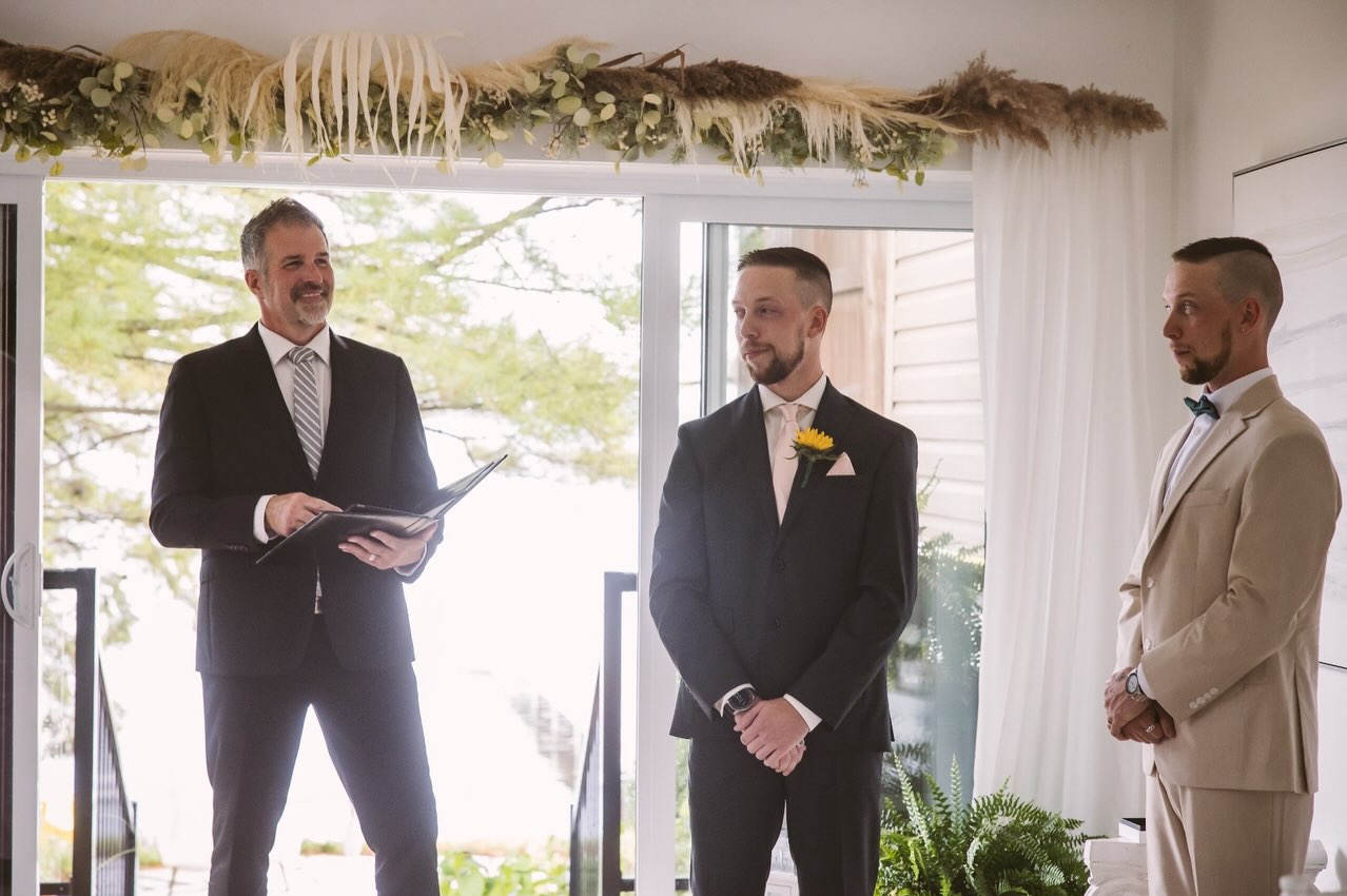 Small weddings have a way of bringing everyone into the moment. 🤍
You can see the smiles, hear the laughter, and look around the room at the people who mean the most to you.
That’s what I love about ceremonies here at Carriage Lane Elopements. A bright waterfront setting, your favourite people nearby, and a ceremony that feels comfortable, personal, and full of heart.
I’ll guide you through the words and the next steps. Your job is to enjoy the person standing in front of you. And perhaps remember which pocket has the rings. 😊
Thinking of an intimate wedding near Prince Edward County? Lisa and I would love to welcome you.
📷 @allisonhadleyphotography
📍 @carriagelaneelopements
#CarriageLaneElopements #PrinceEdwardCountyWedding #IntimateWedding #OntarioElopement #CraigLoganOfficiating