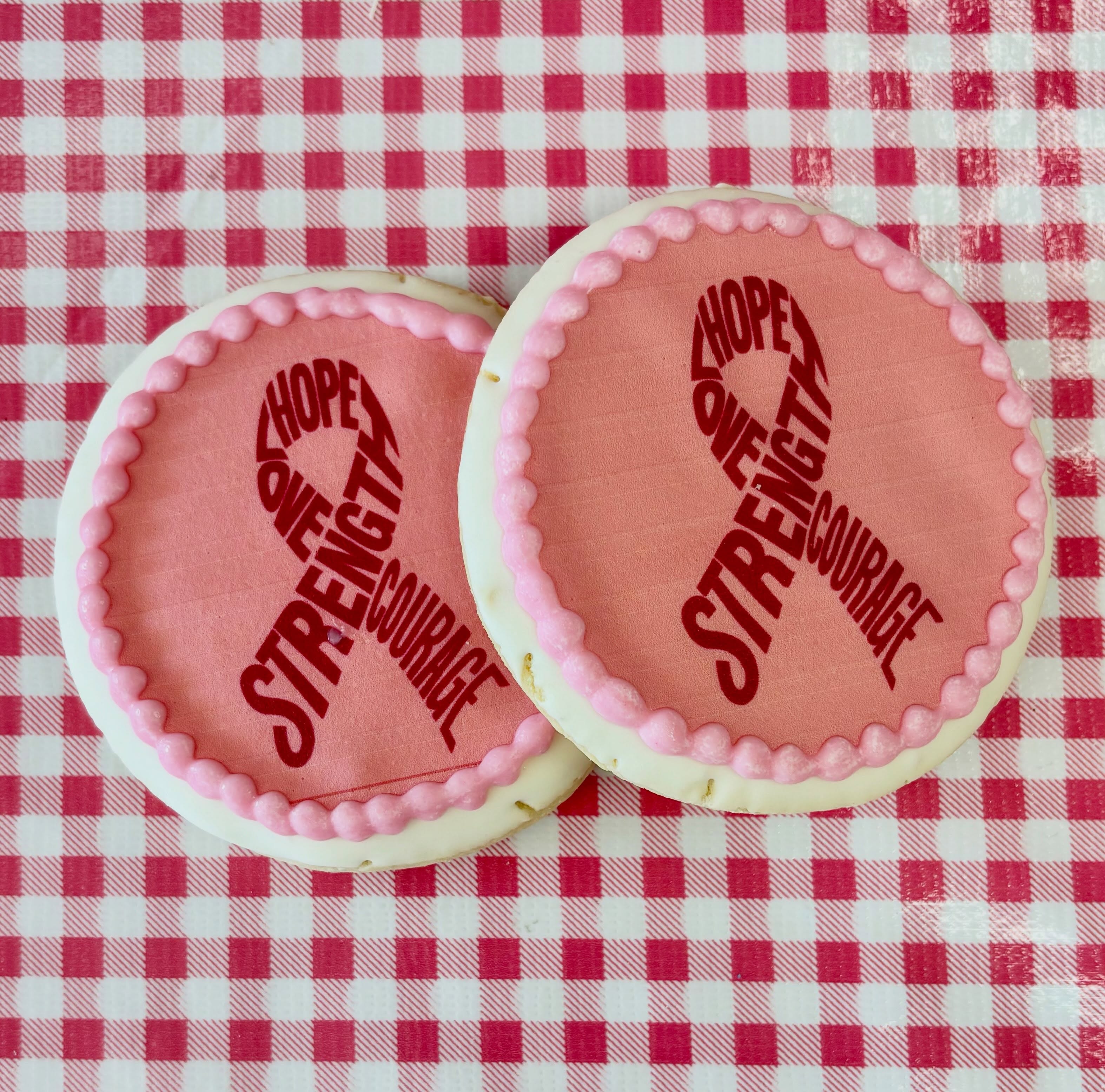October means we wear pink 💕💪
#breastcancerawareness #octoberbreastcancerawareness