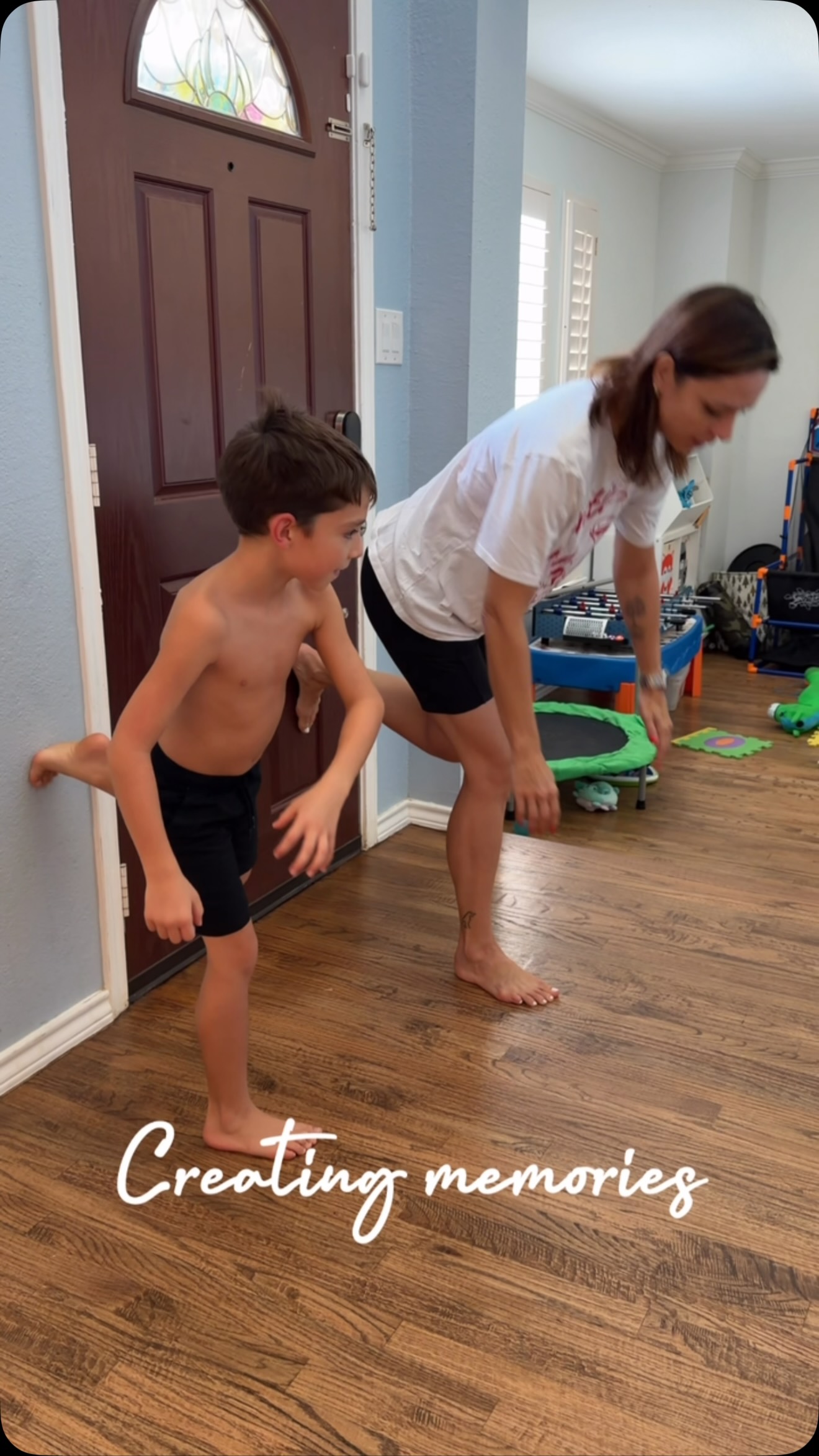 Do I even need to say how much he loved this?
#boysmom #momstrong #fitmoms #postnatalfitness #planomoms