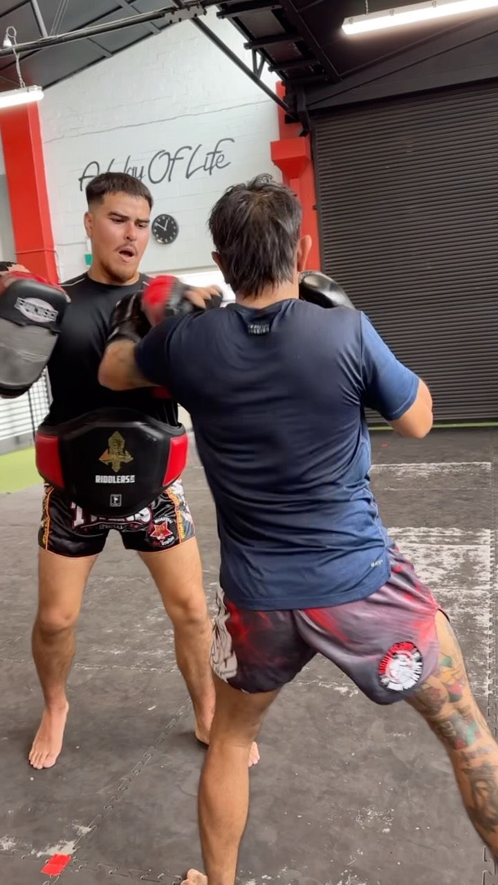 MONDAY MOTIVATION 🥊🔥
Start the week strong.
Push yourself. Challenge yourself. Back yourself.
🥊 First class is FREE.
Come see what you’re capable of.
#RiddlersGym #muaythai #MondayMotivation #perth #muaythaiislife