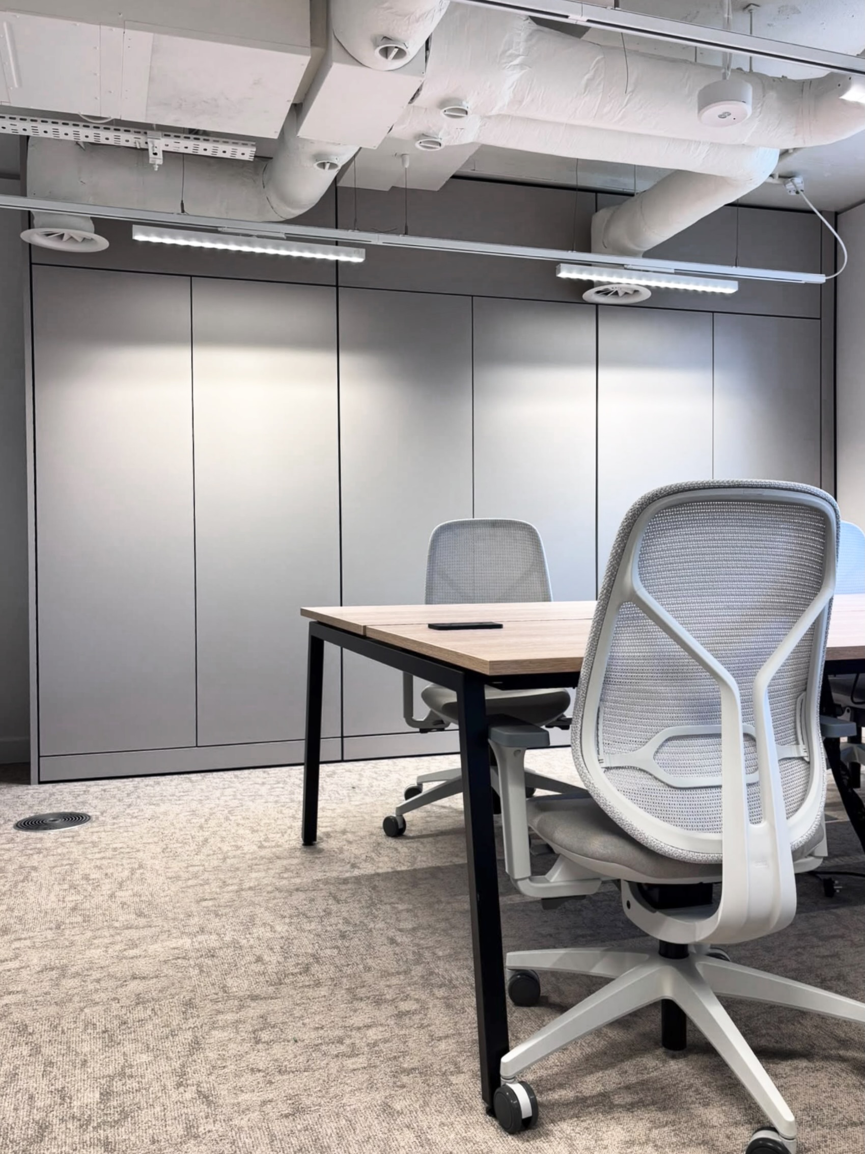 What is Freewall?
Minimalist, contemporary and versatile workplace storage solutions for every office environment.
With a dedicated project coordination and design team that assists you in every step of the way.
Have a refurbishment or fit-out project in mind?
Let’s talk:
💻 freewall.co.uk
✉️ sales@freewall.co.uk
📱 01403 783160
#workplacestorage #workplacedesign #storagewall