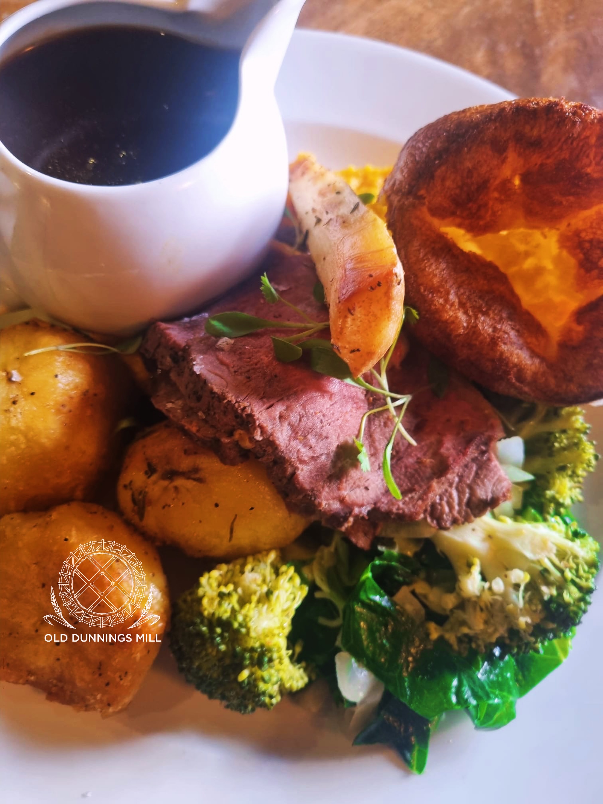 Sunday in East Grinstead means one thing… a proper roast at The Old Dunnings Mill.
If you’re looking for one of the best roast dinners in East Grinstead, we’ve got Sunday sorted.
Choose from a fantastic selection of beautifully cooked meats, alongside delicious vegetarian options, all served with the Sunday essentials — crispy roast potatoes, seasonal vegetables, Yorkshire puddings and plenty of rich gravy.
Great food, a welcoming pub and the perfect place to spend a Sunday with family and friends.
Come hungry, leave happy.
Book your table and make The Old Dunnings Mill your Sunday tradition.
#OldDunningsMill #EastGrinstead #SundayRoast #SundayLunch #SussexFood