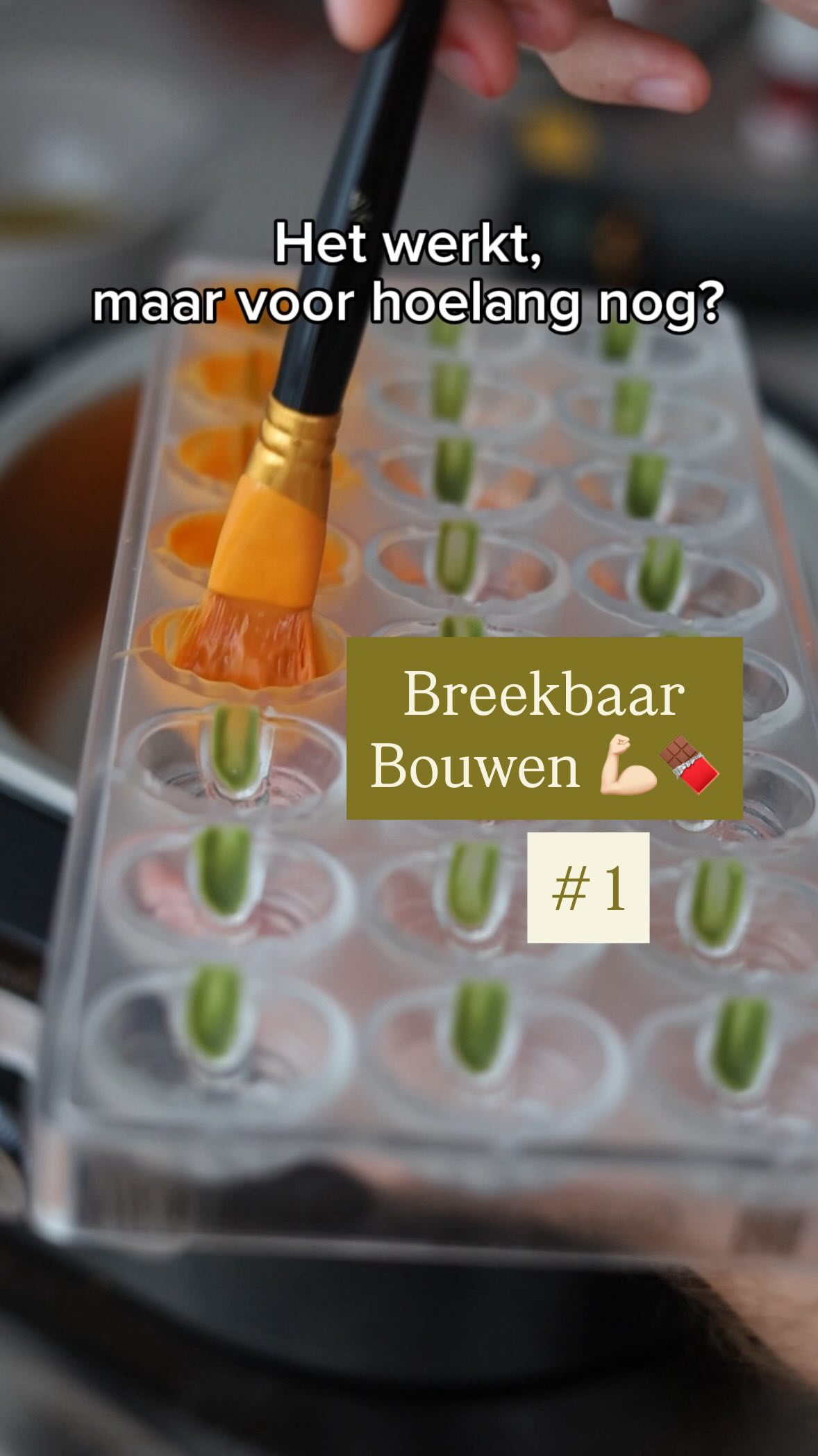 Veranderen is niet hetzelfde als toegeven dat iets mislukt is 💪🏻
Wanneer iets duidelijk niet werkt, is veranderen logisch.
Maar wat als iets wél werkt? 🤷🏻♀️
Wat als er geen groot breekpunt is, geen mislukking, geen duidelijk bewijs dat het anders moet? 🤔
Telt “ik wil dit anders” ook? 🫣😬
Heb jij ooit iets veranderd dat eigenlijk nog “goed genoeg” was?
Ik dacht deze zomer trouwens nog dat ik helemaal niets hoefde te veranderen. Ik had gewoon vakantie nodig, toch? 😅🤭