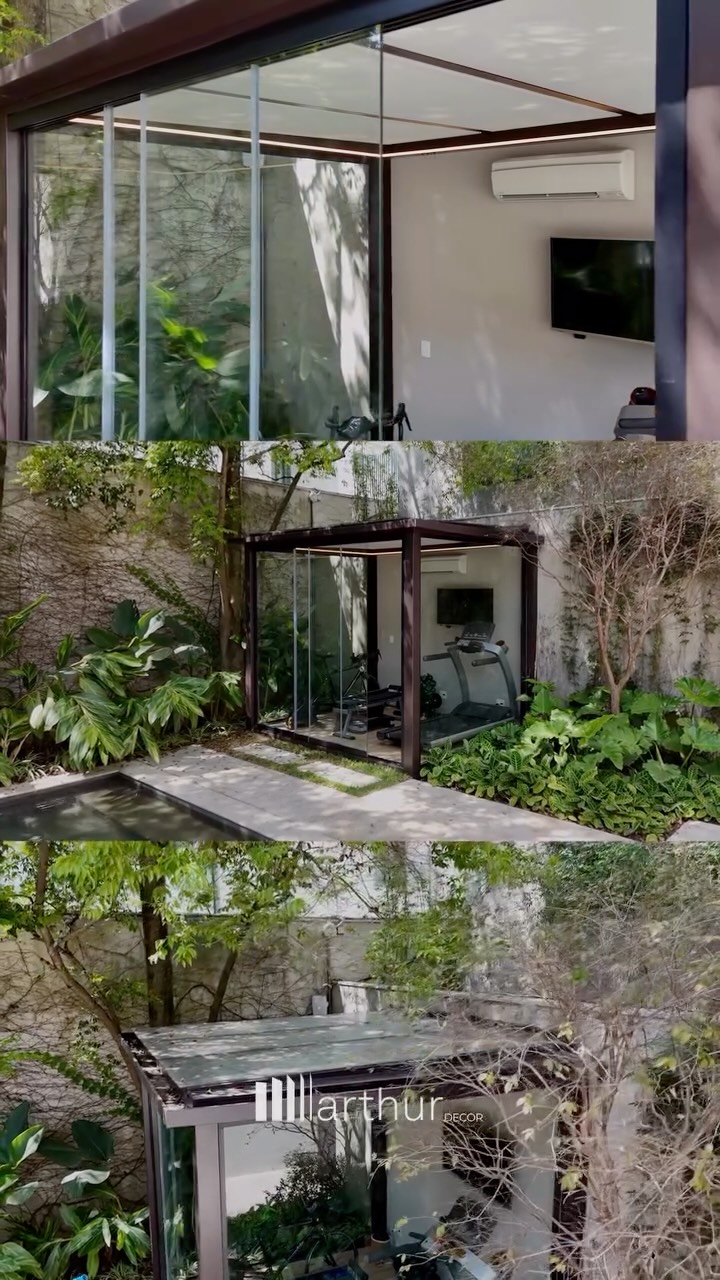 E se seu espaço pudesse ganhar uma nova vida? Foi exatamente o que aconteceu neste projeto de Pátio Design @arthurdecor
A área externa recebeu o gazebo que passou a ser uma academia particular, um ambiente pensado para acompanhar a rotina e a intenção de vida da cliente. 🏃♀️❤️🔥
Para tornar esse novo espaço possível, reunimos em uma única solução fechamento em vidro, proteção solar e climatização, garantindo conforto e funcionalidade em todos os momentos.
É sobre isso que falamos quando pensamos em soluções turn key: transformar espaços existentes em novos ambientes, completos e adaptados à sua intenção de uso.
Assista ao depoimento da cliente @renatamerquior e conheça o resultado. 🙏🏻💙👌🏼✨
#arthurdecor #patiodesign #depoimento #gymathome🏋🏻♀️🏋🏻♀️🏋🏻♀️🏋🏻♀️ #runningmotivation