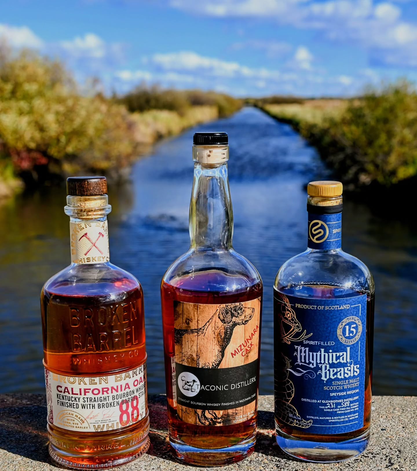 Before we move into the heavy hitters for the @pws.imports Eulogy posts, I wanted to tip my cap to a few of the smaller brands that may not have had a long tenure in Canada but are worthy of noting for a few reasons.
@brokenbarrelwhiskey is first up and I wanted to shout out because they use such a cool method of gaining flavours for their whiskeys. Using actual pieces of barrels that have been smashed up to add additional flavours to their whiskeys is such a cool way to go about it.
@taconic_distillery from upstate New York worth a mention because they released the best maple casked whiskey ive tried to date. They also used mizunara casks to finish a bourbon which...hell yeah. A small brand doing big things.
Finally we have @mythicalbeastswhisky which is another small indy bottler from across the pond. Only a handful of their releases reached us including a 30 year old Bruichladdich and this one, a 15 year Glenrothes from a single sherry cask. This one is full flavoured and exceptional.
Now who is going to guess who is left to post in the final days?
.
.
.
.
.
#whiskey #bourbon #singlemalt #american #tasty