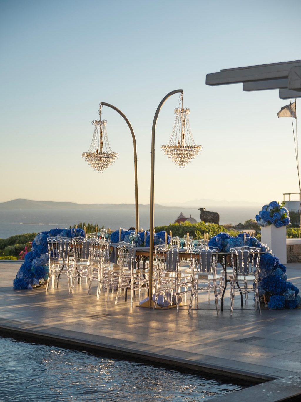 Details that leave us speechless. 🤍✨
Bringing Claudia & Domingo’s wedding vision to life under the Mykonos sun. A perfect blend of coastal elegance and timeless decor.
#WeddingDesign #MykonosPlanner #TablescapeDesign #DestinationWeddingPlanner #WeddingDetails IslandWedding