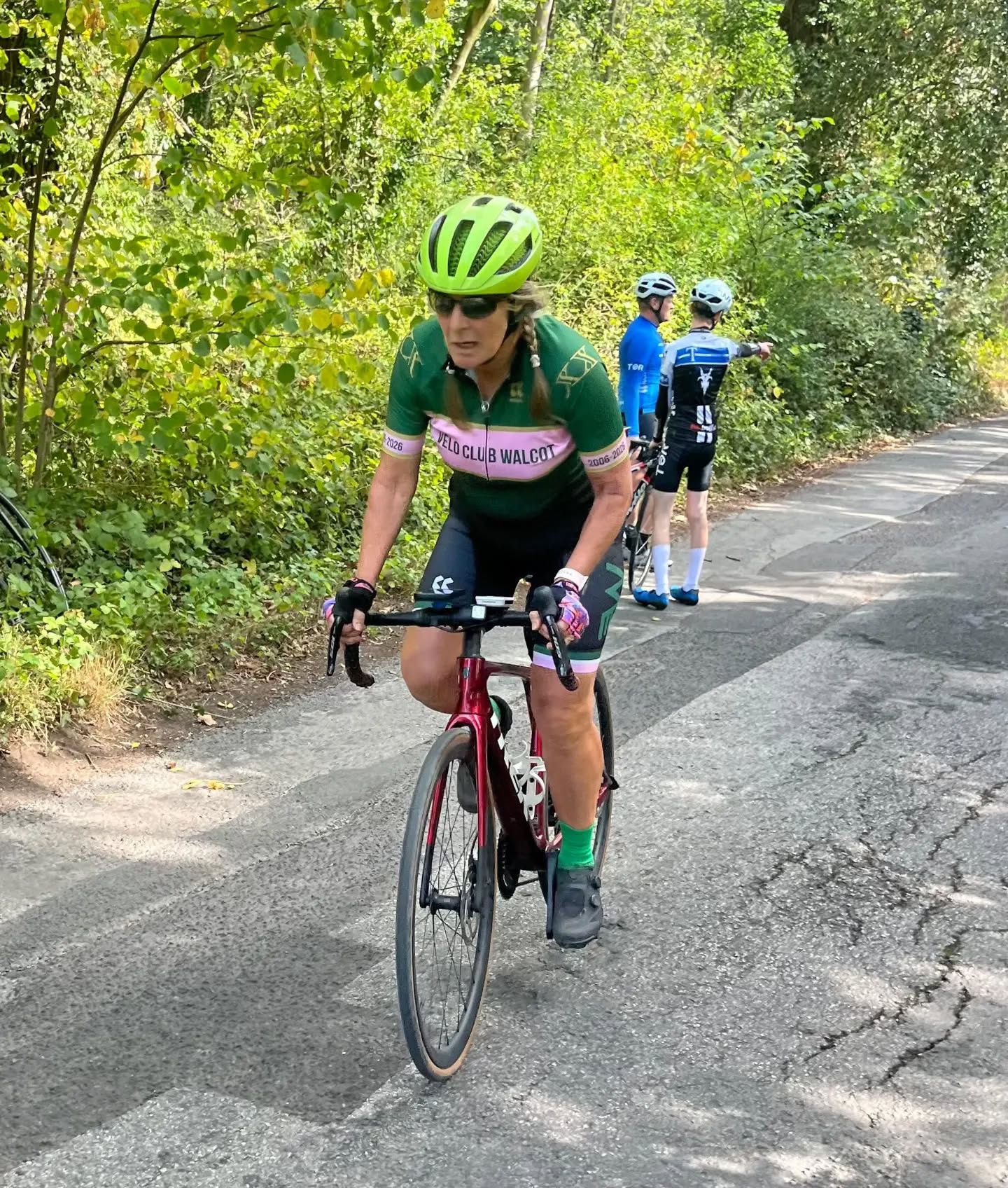 Phibs out in Force🐸... 💪🏼🎉
- @lou_bux and @ashiareeder were competing at the VC Walcott Hill Climb this afternoon with Ashia taking silver -🥈place senior female... Cracking job!
- @willgermany ran the Kielder Marathon (lots of elevation 📈☝🏼) in 3 hours 30 mins... Ridiculously good!
Apparently this is 'off season'... 🤔🫣!!
#wekeepgoing❤️ #phibsontour #offseasongains💪